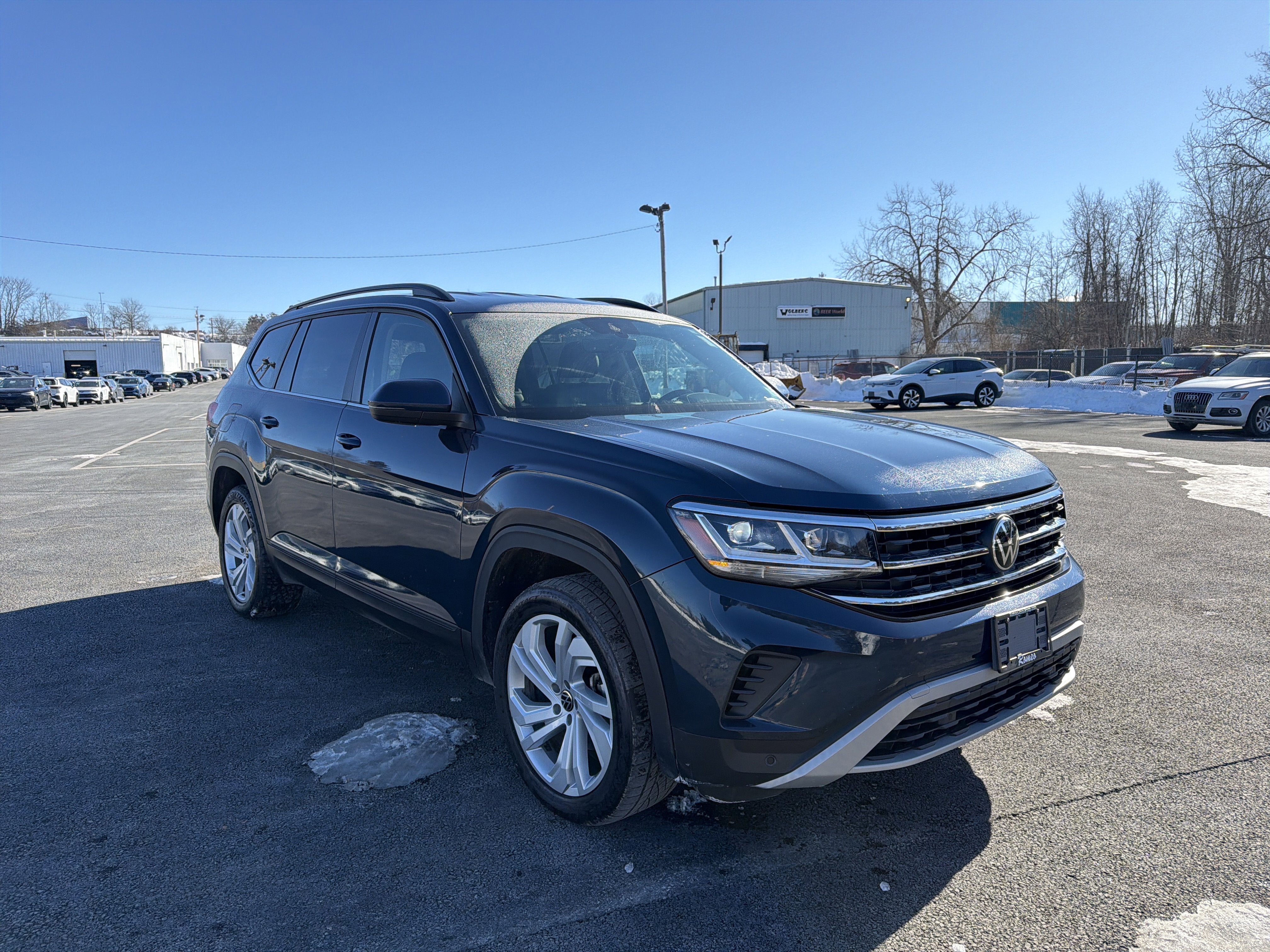 2023 Volkswagen Atlas 3.6L V6 SE w/Technology