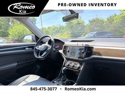2022 Volkswagen Atlas 3.6L V6 SE w/Technology