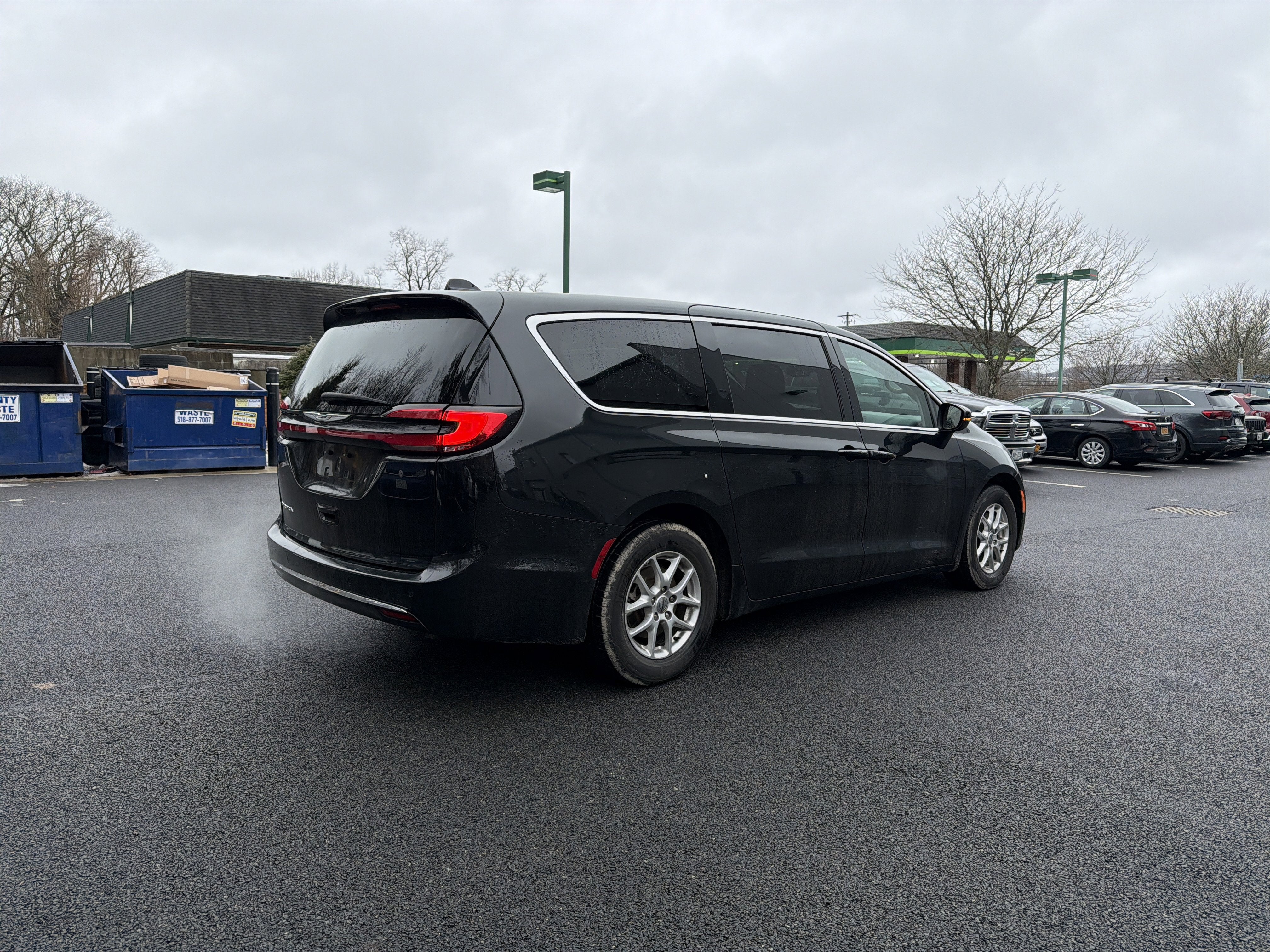 2023 Chrysler Pacifica Touring L