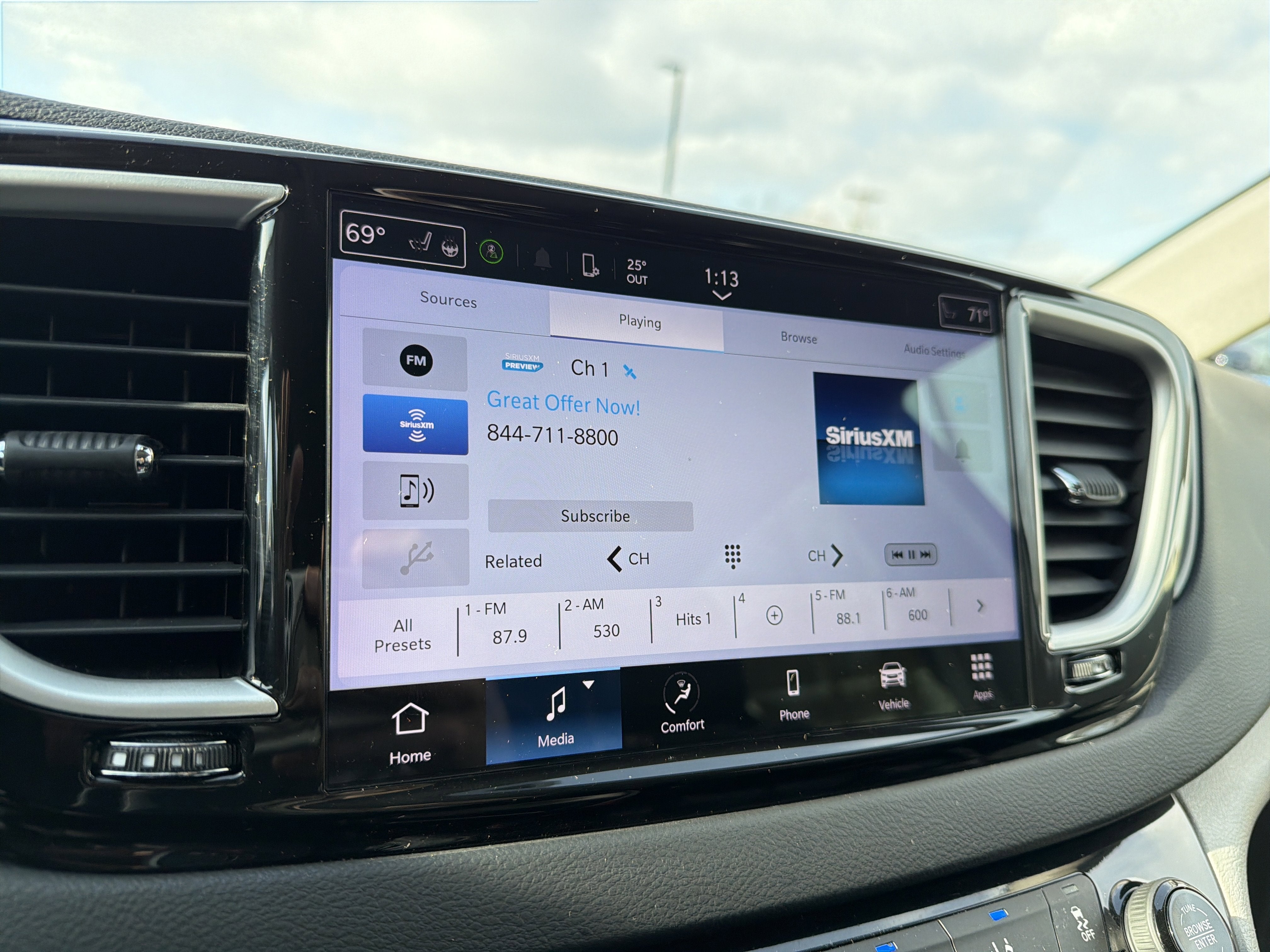 2023 Chrysler Pacifica Touring L