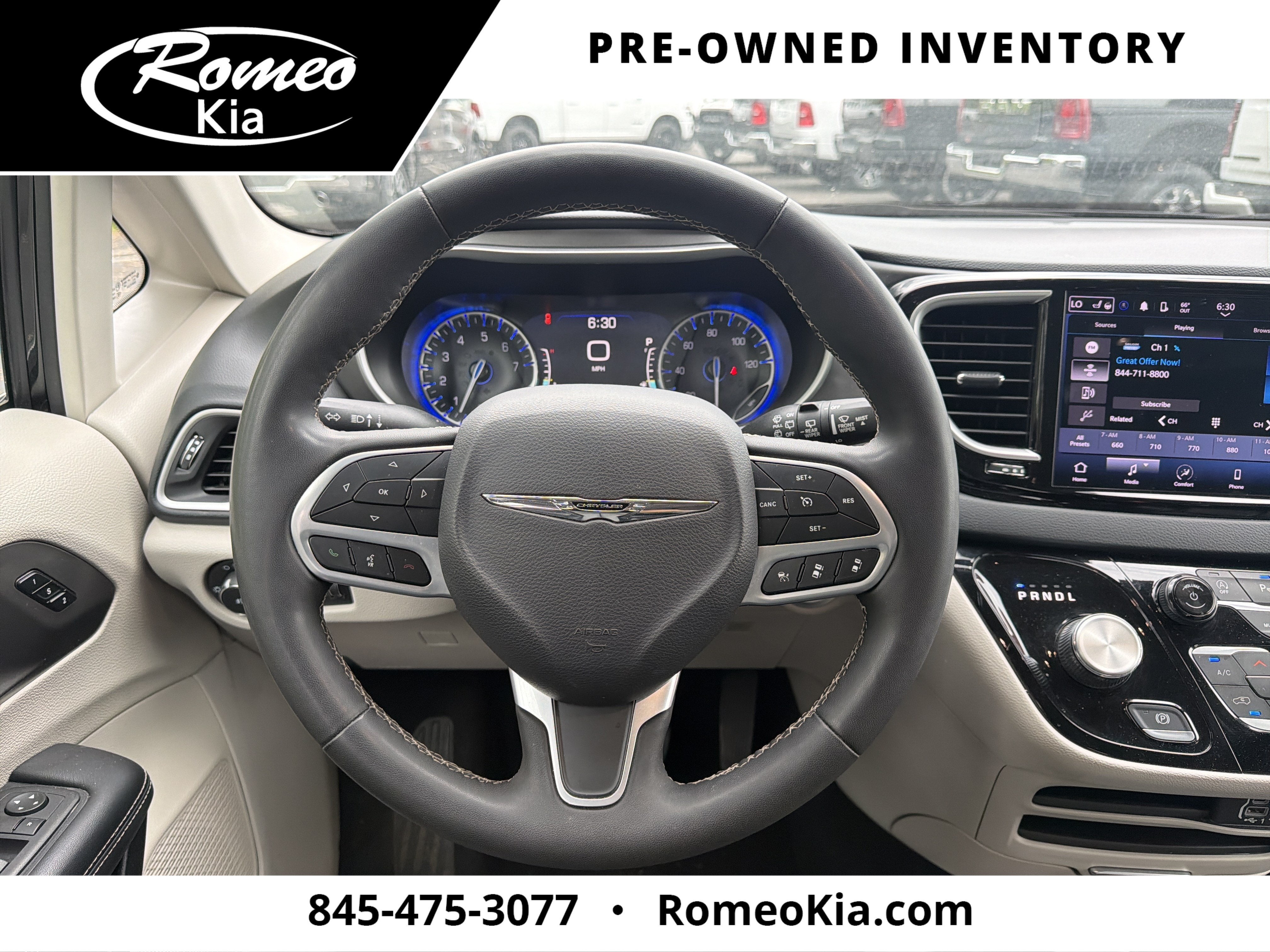 2023 Chrysler Pacifica Touring L