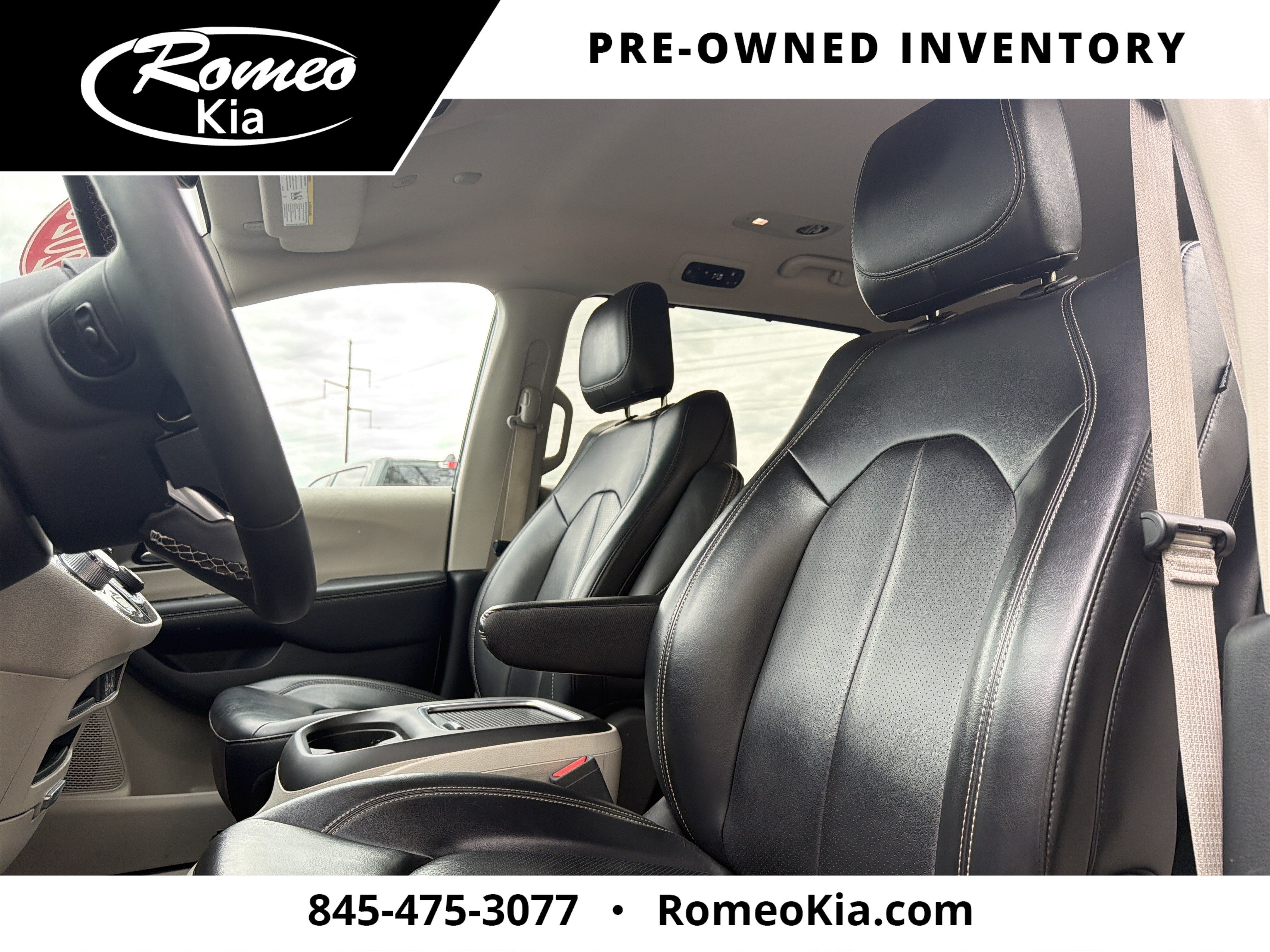 2023 Chrysler Pacifica Touring L