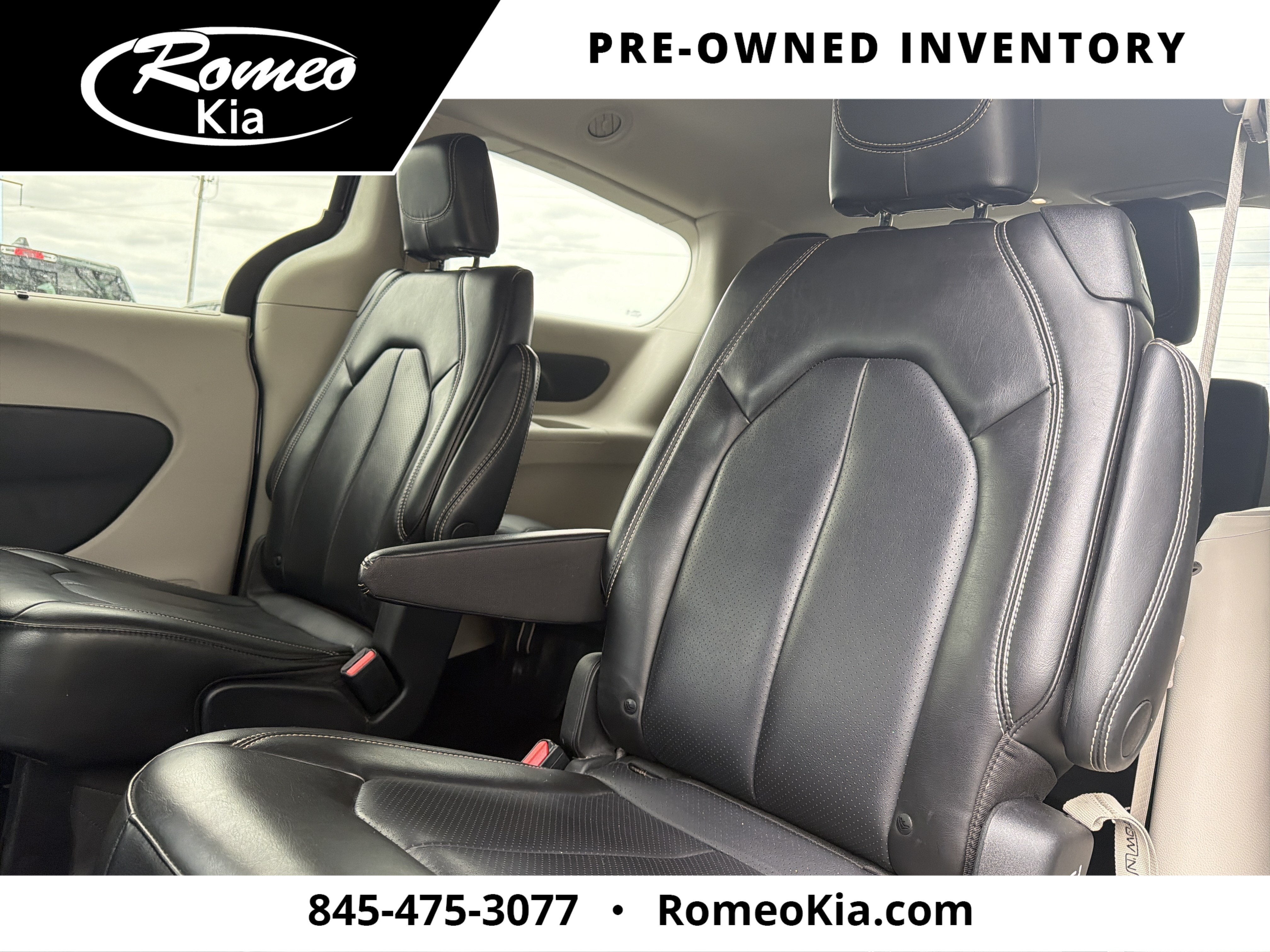 2023 Chrysler Pacifica Touring L