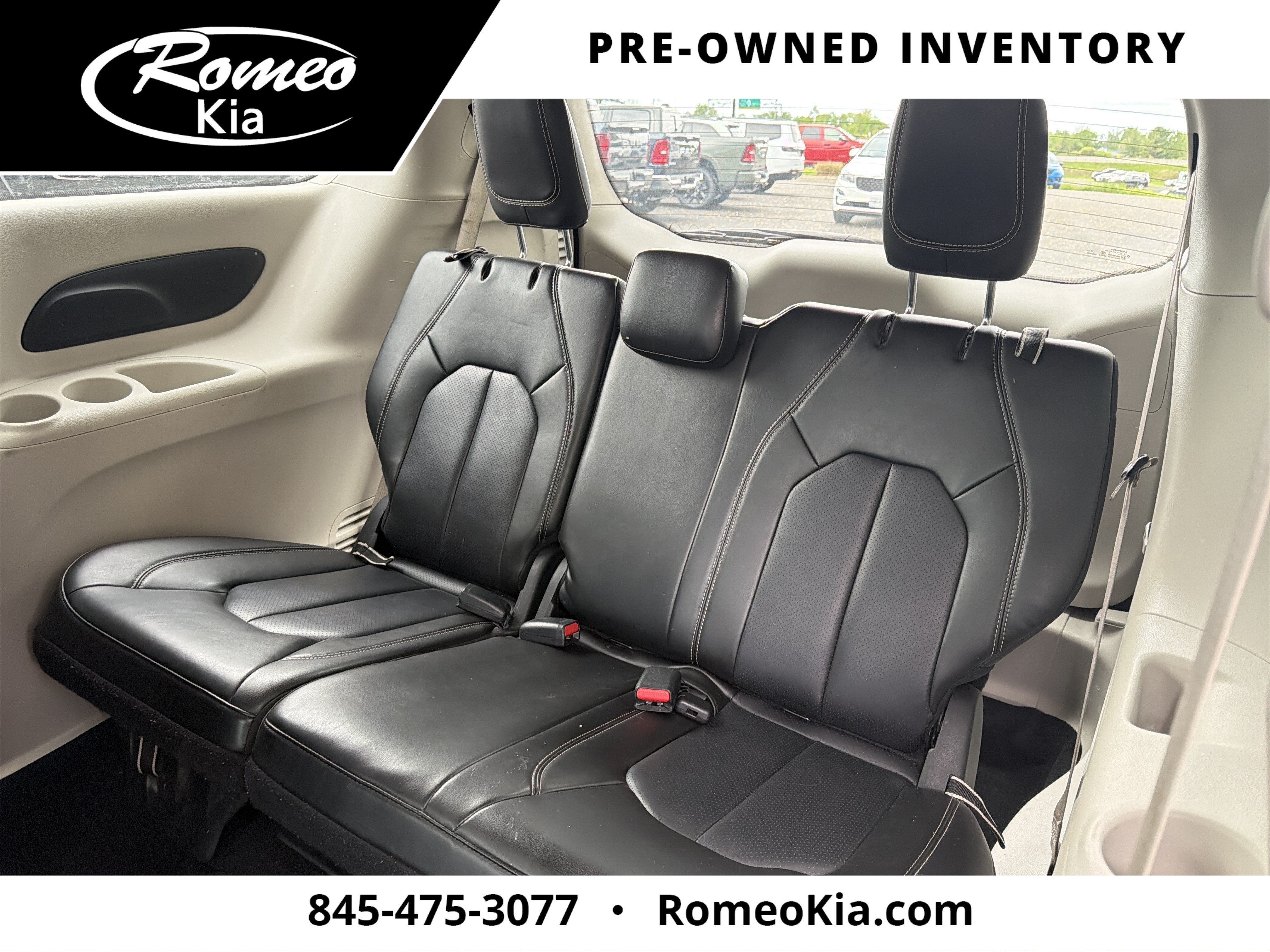 2023 Chrysler Pacifica Touring L