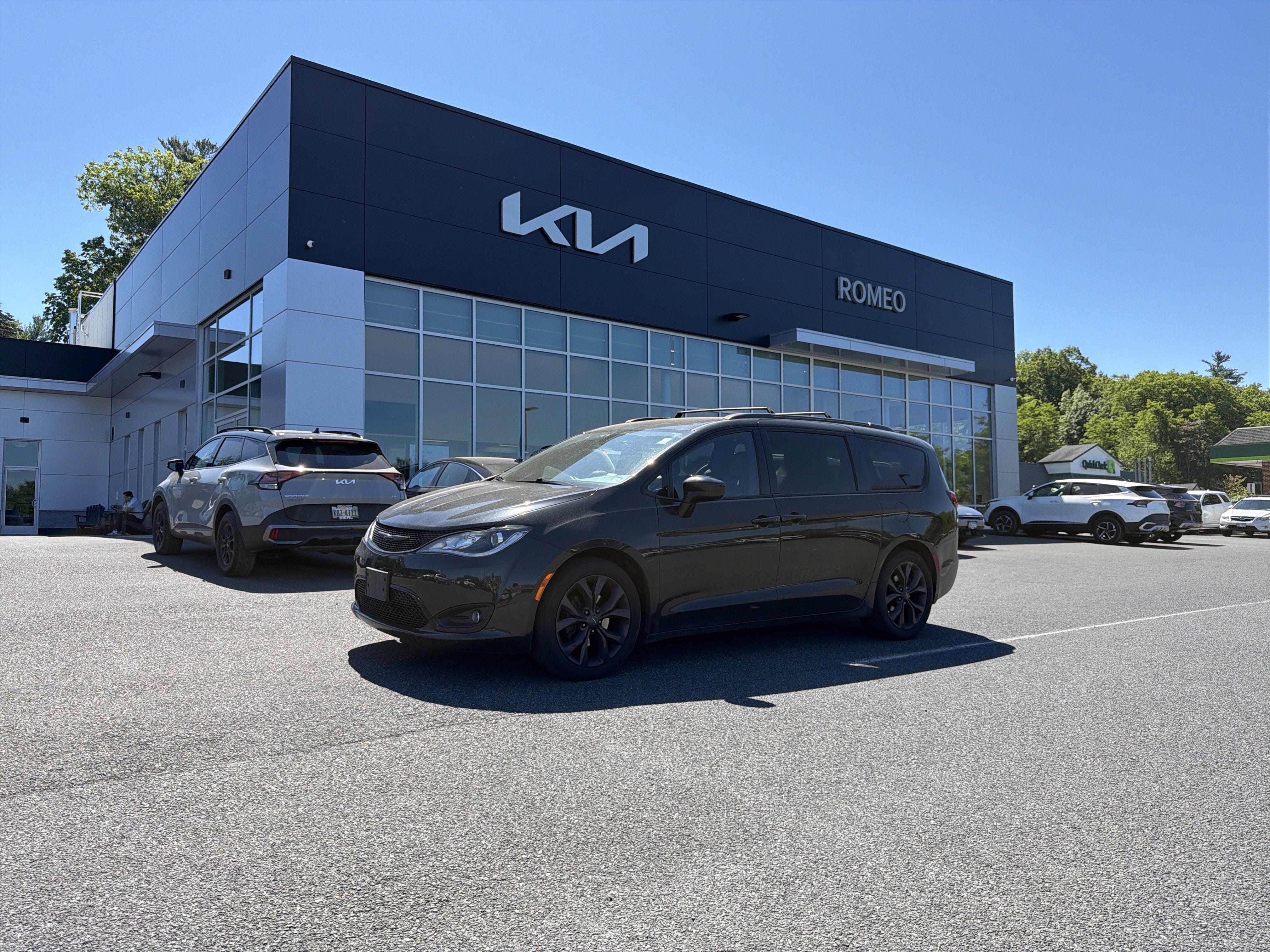 2020 Chrysler Pacifica Touring L
