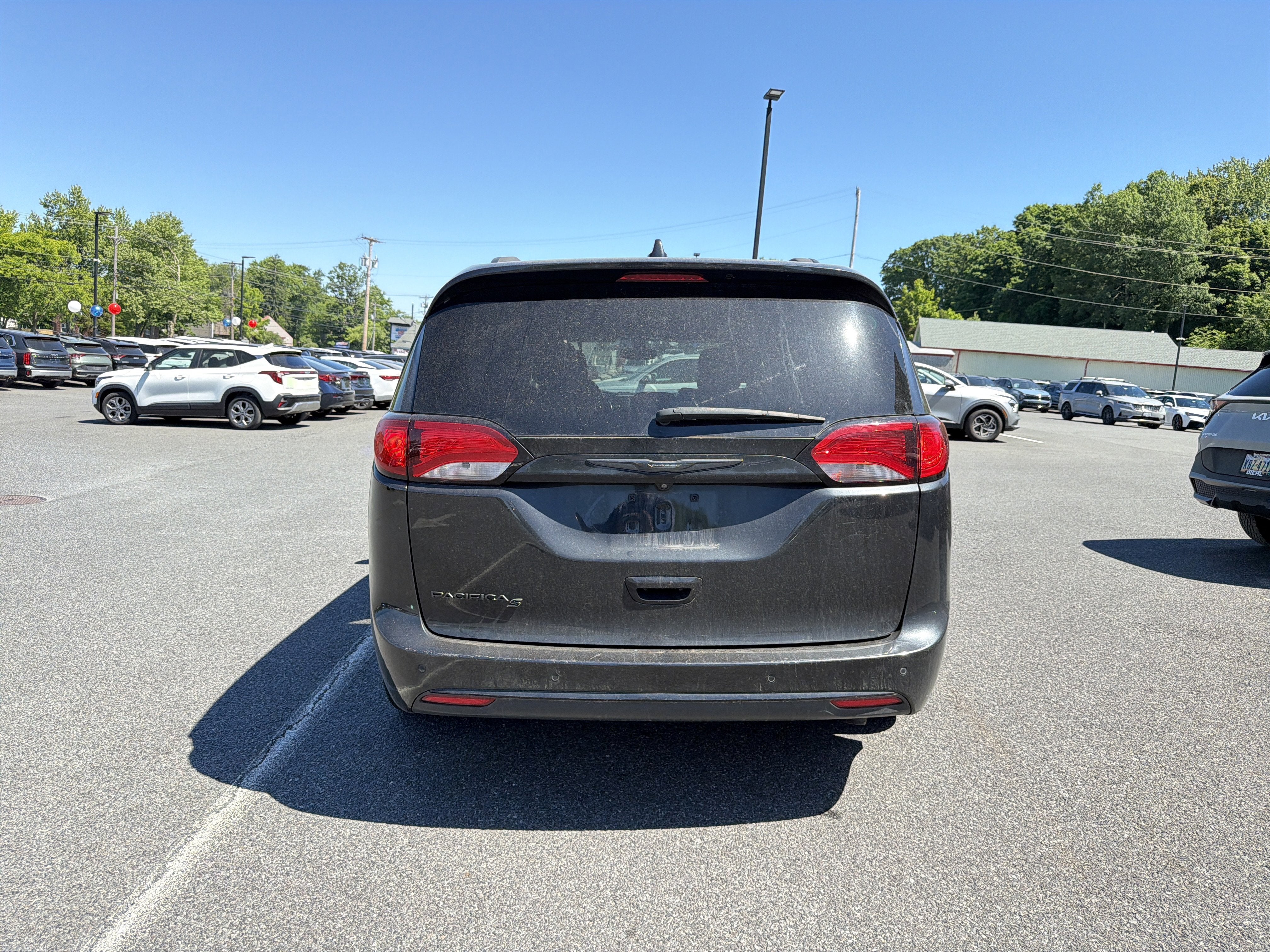 2020 Chrysler Pacifica Touring L