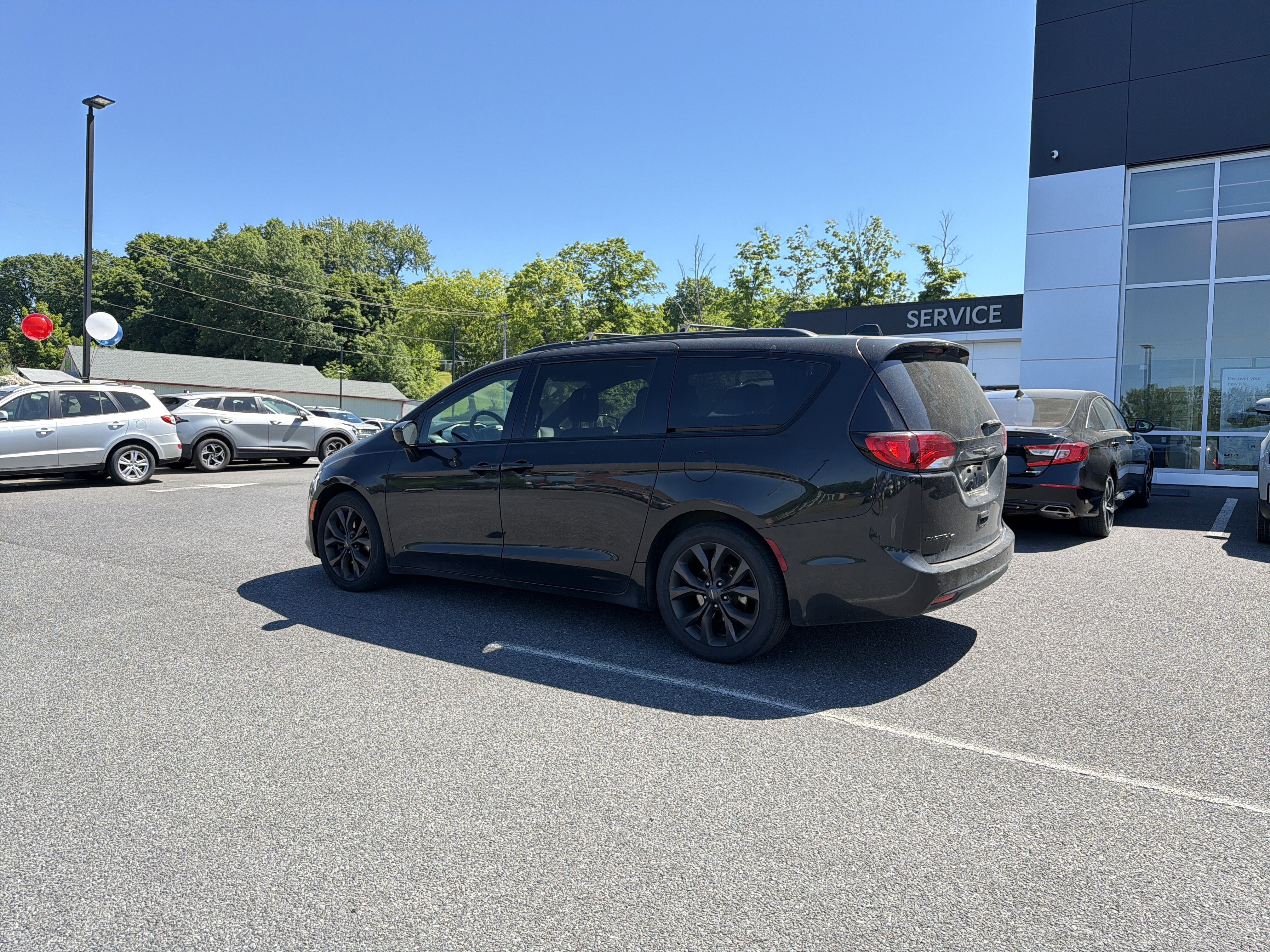 2020 Chrysler Pacifica Touring L