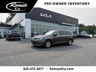 2021 Chrysler Voyager LXI