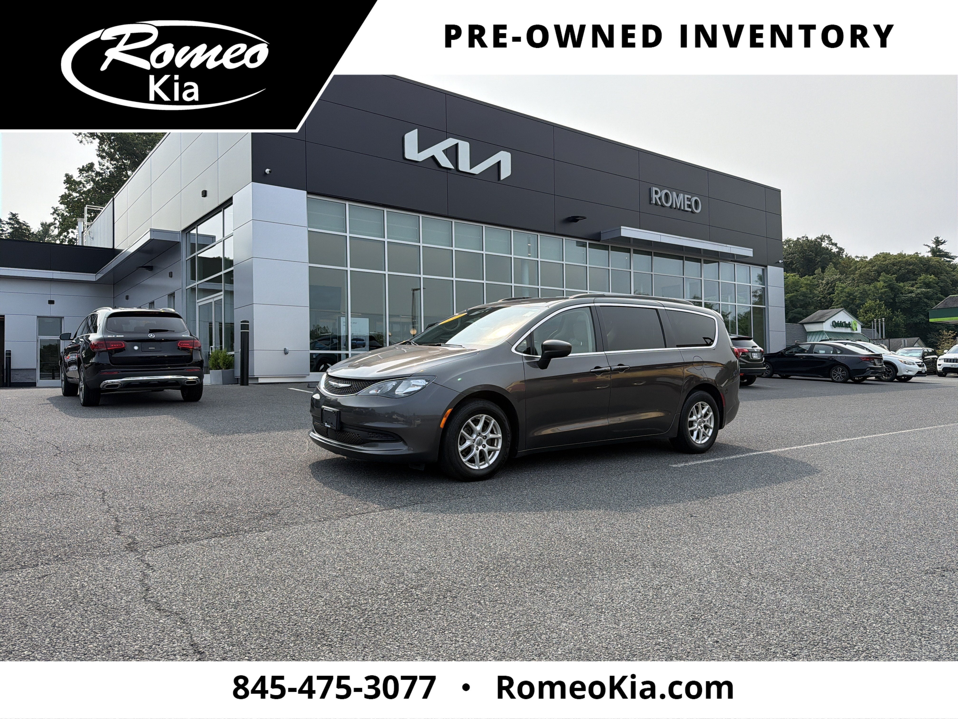 2021 Chrysler Voyager LXI