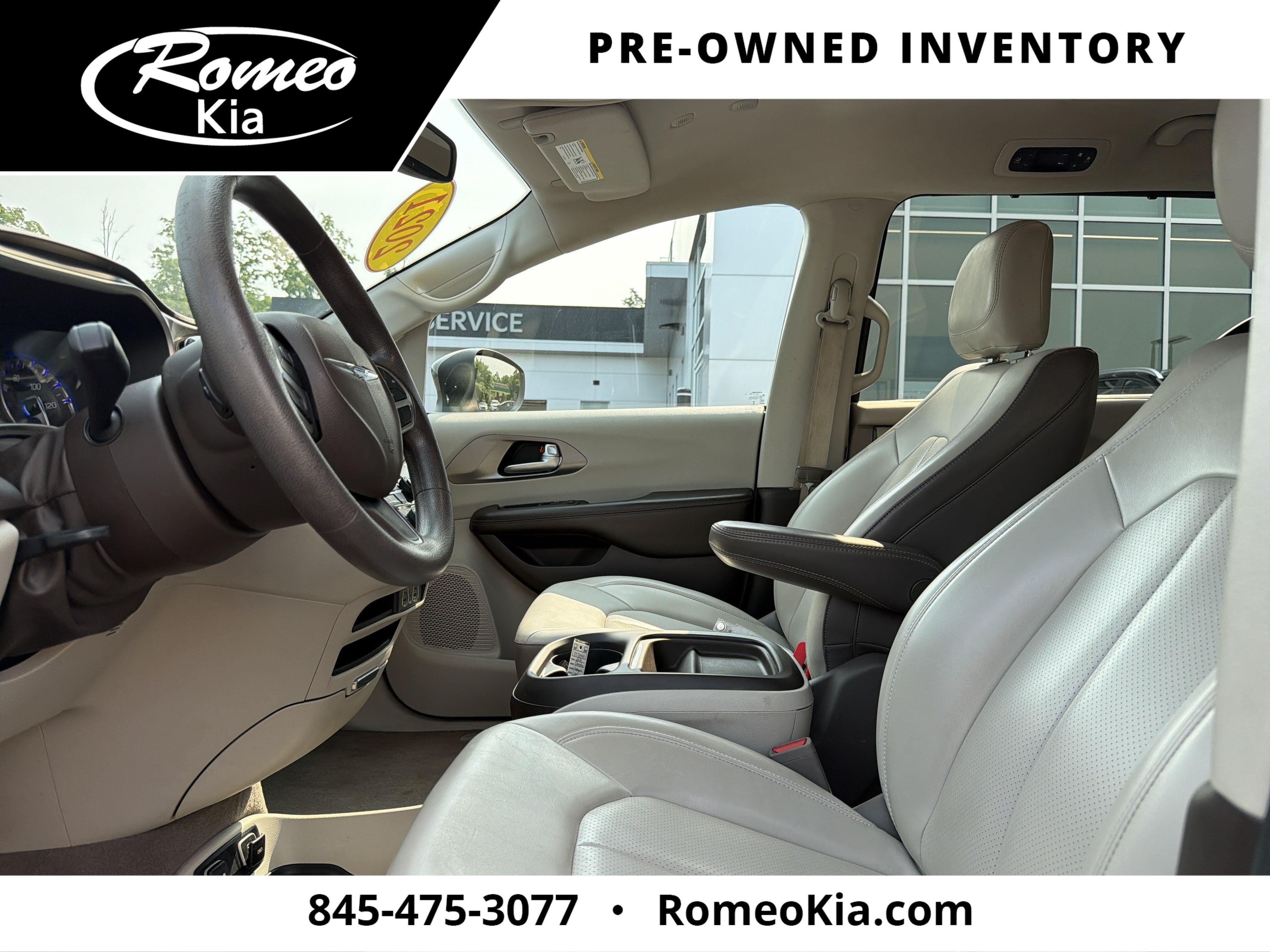 2021 Chrysler Voyager LXI