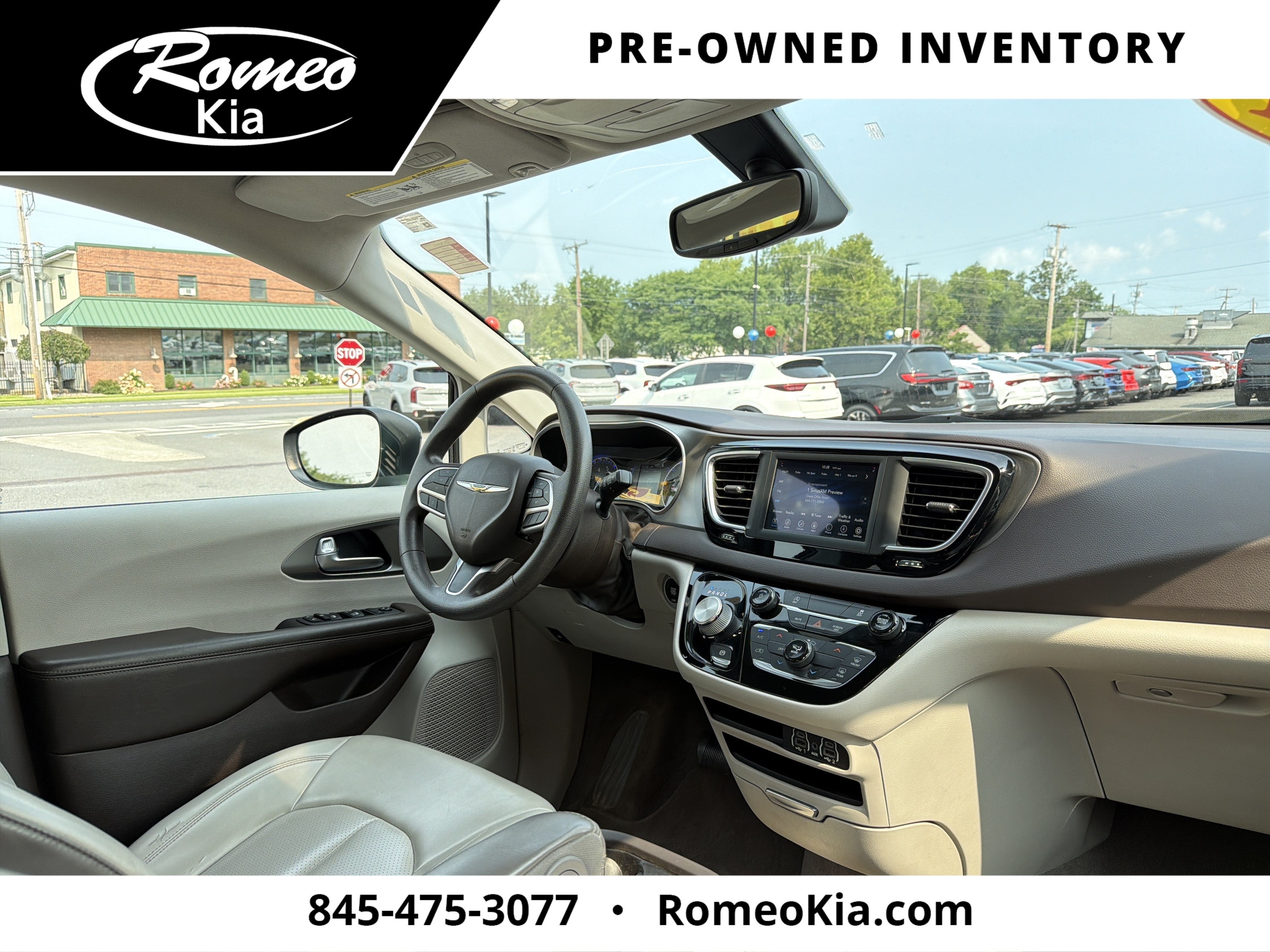 2021 Chrysler Voyager LXI