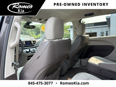 2021 Chrysler Voyager LXI