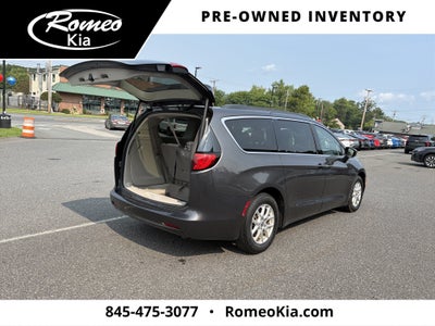 2021 Chrysler Voyager LXI