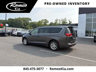 2021 Chrysler Voyager LXI