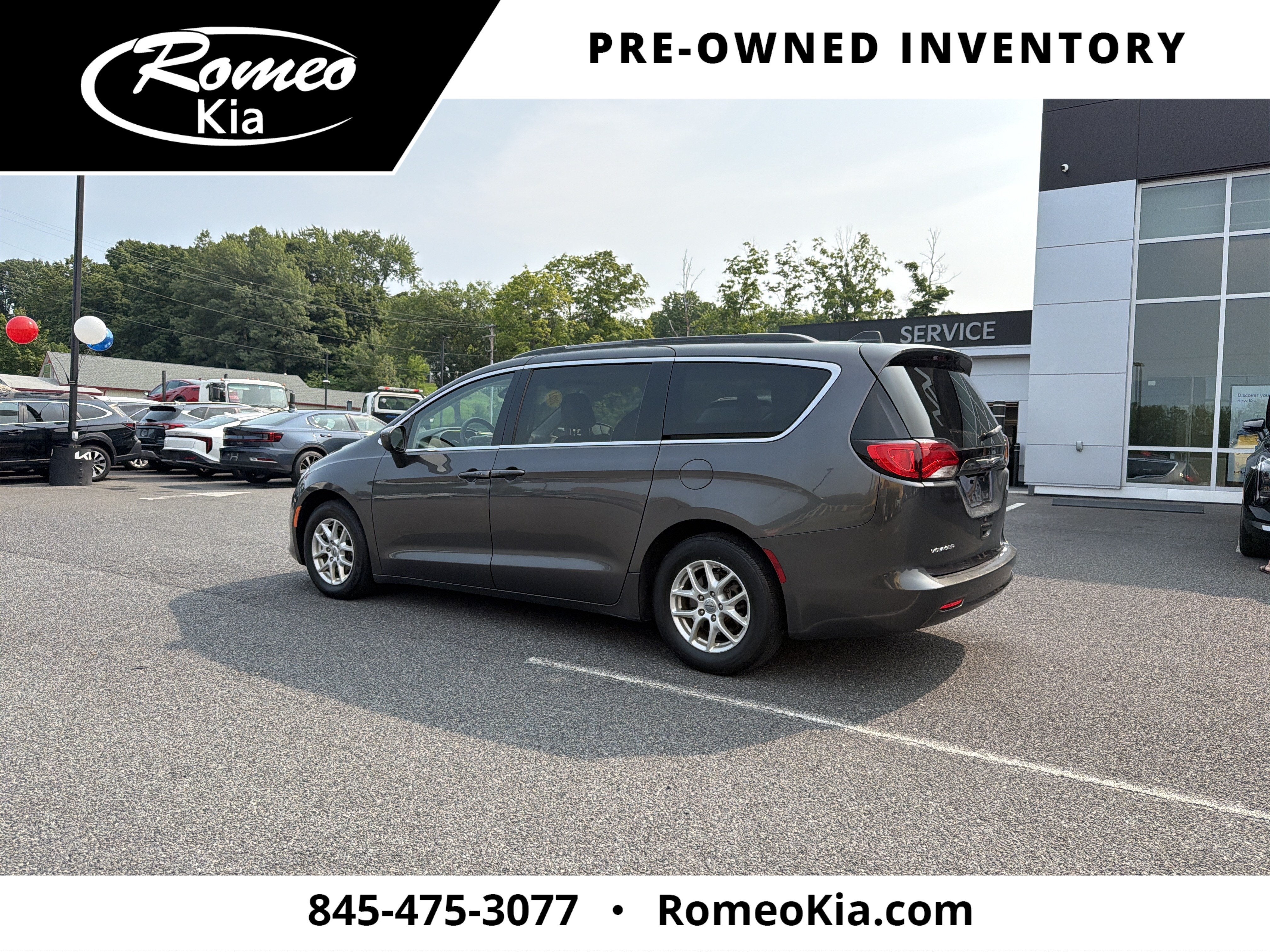 2021 Chrysler Voyager LXI