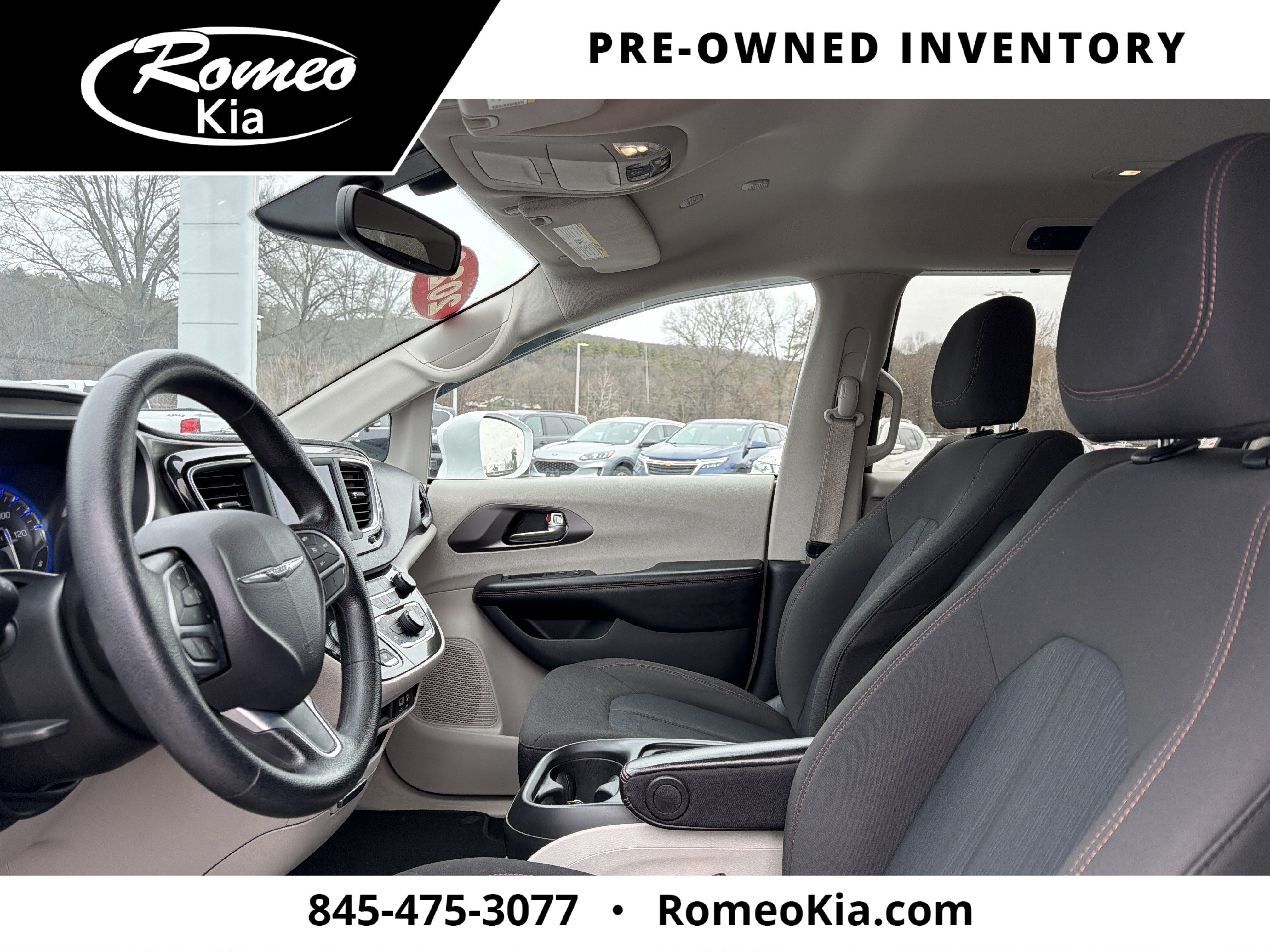 2020 Chrysler Pacifica Touring