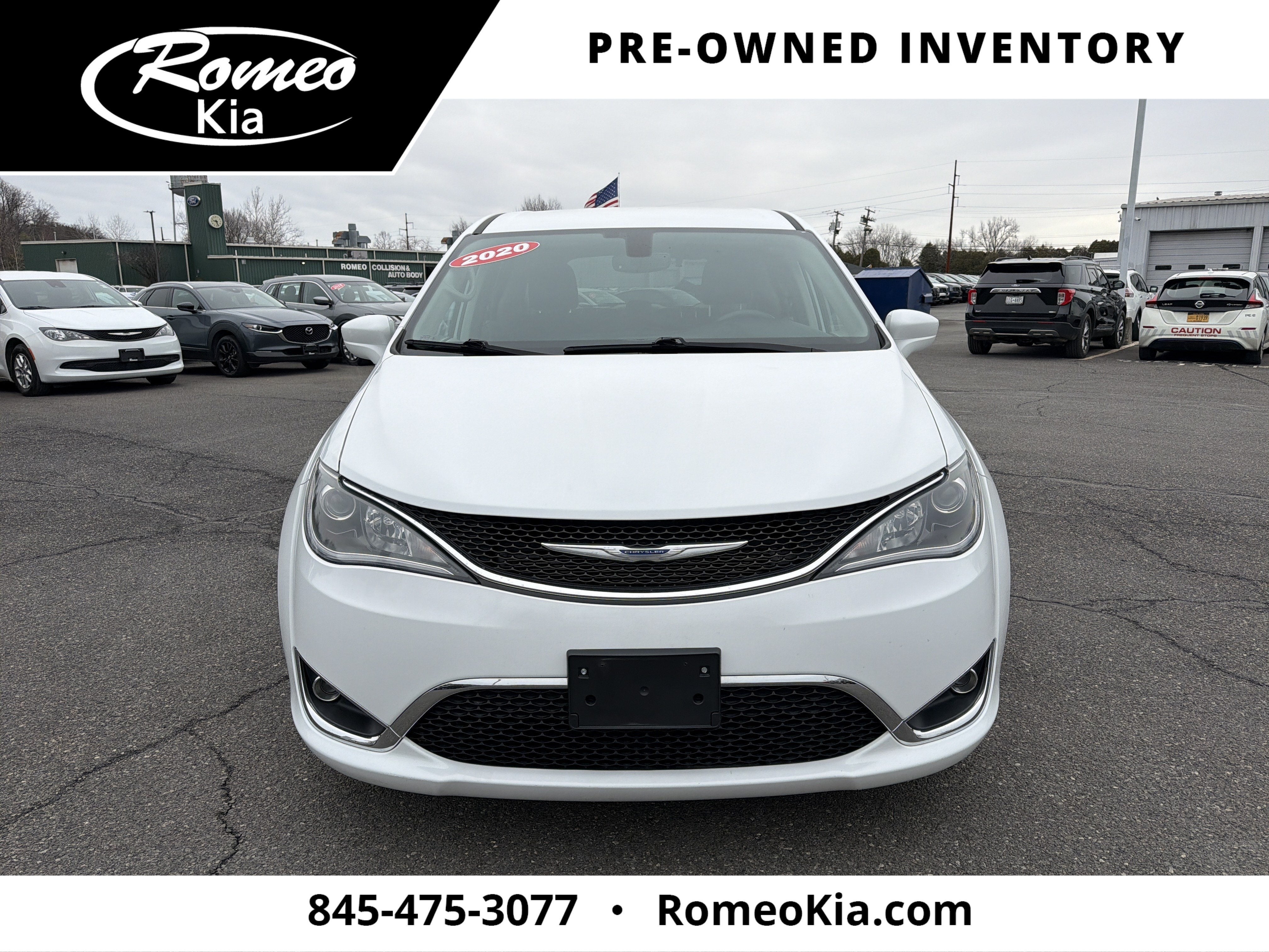 2020 Chrysler Pacifica Touring