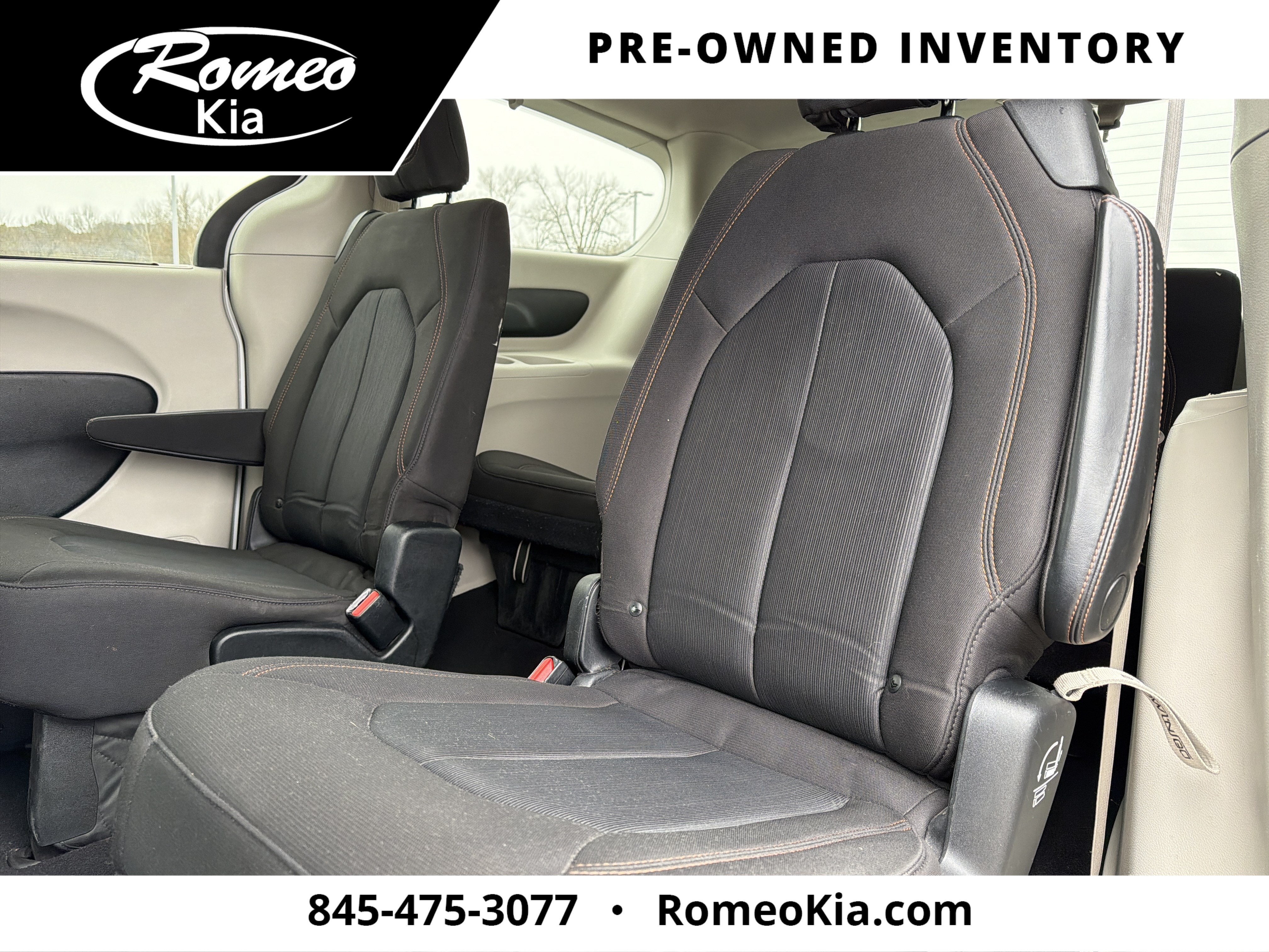 2020 Chrysler Pacifica Touring