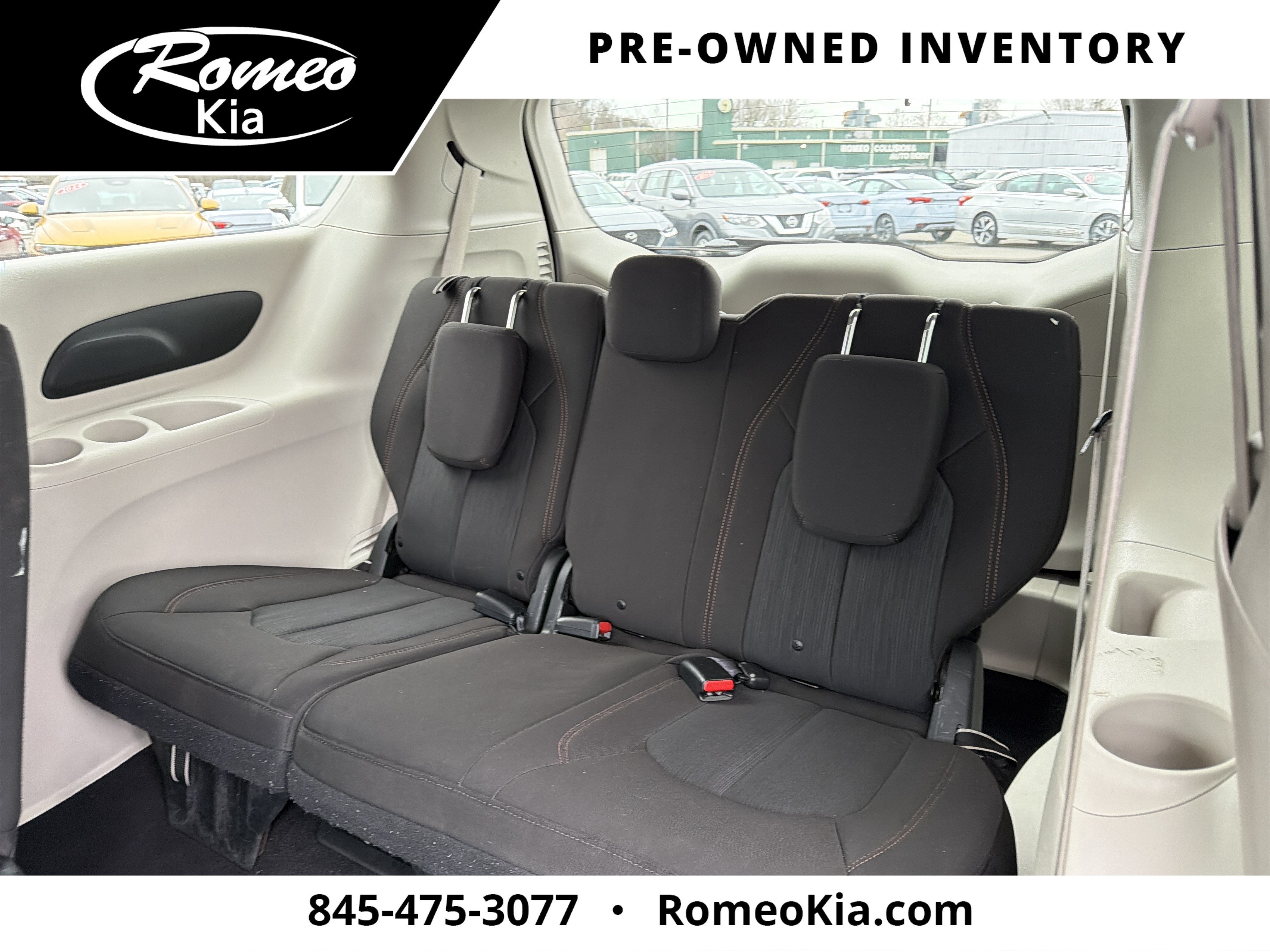 2020 Chrysler Pacifica Touring
