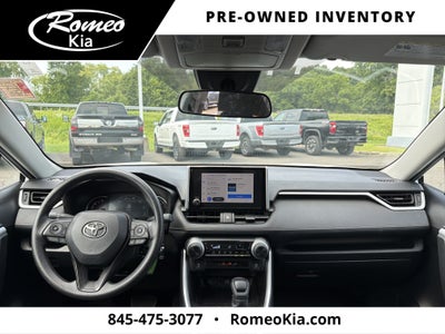 2023 Toyota RAV4 LE