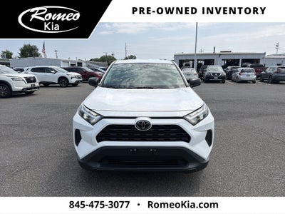 2023 Toyota RAV4 LE