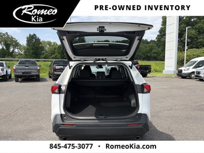 2023 Toyota RAV4 LE