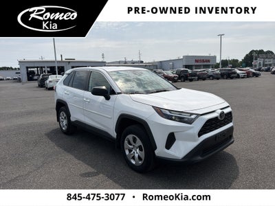 2023 Toyota RAV4 LE