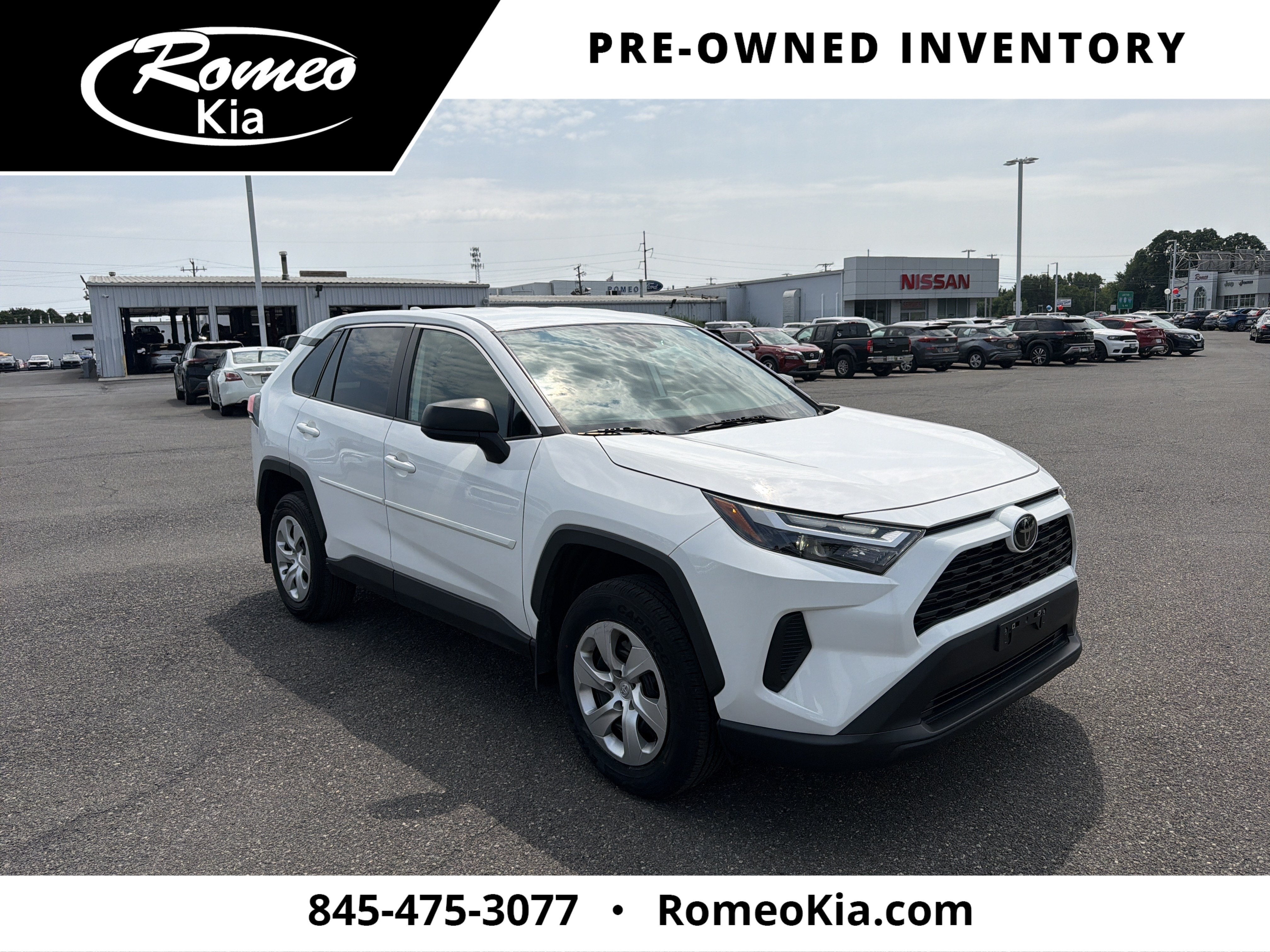 2023 Toyota RAV4 LE