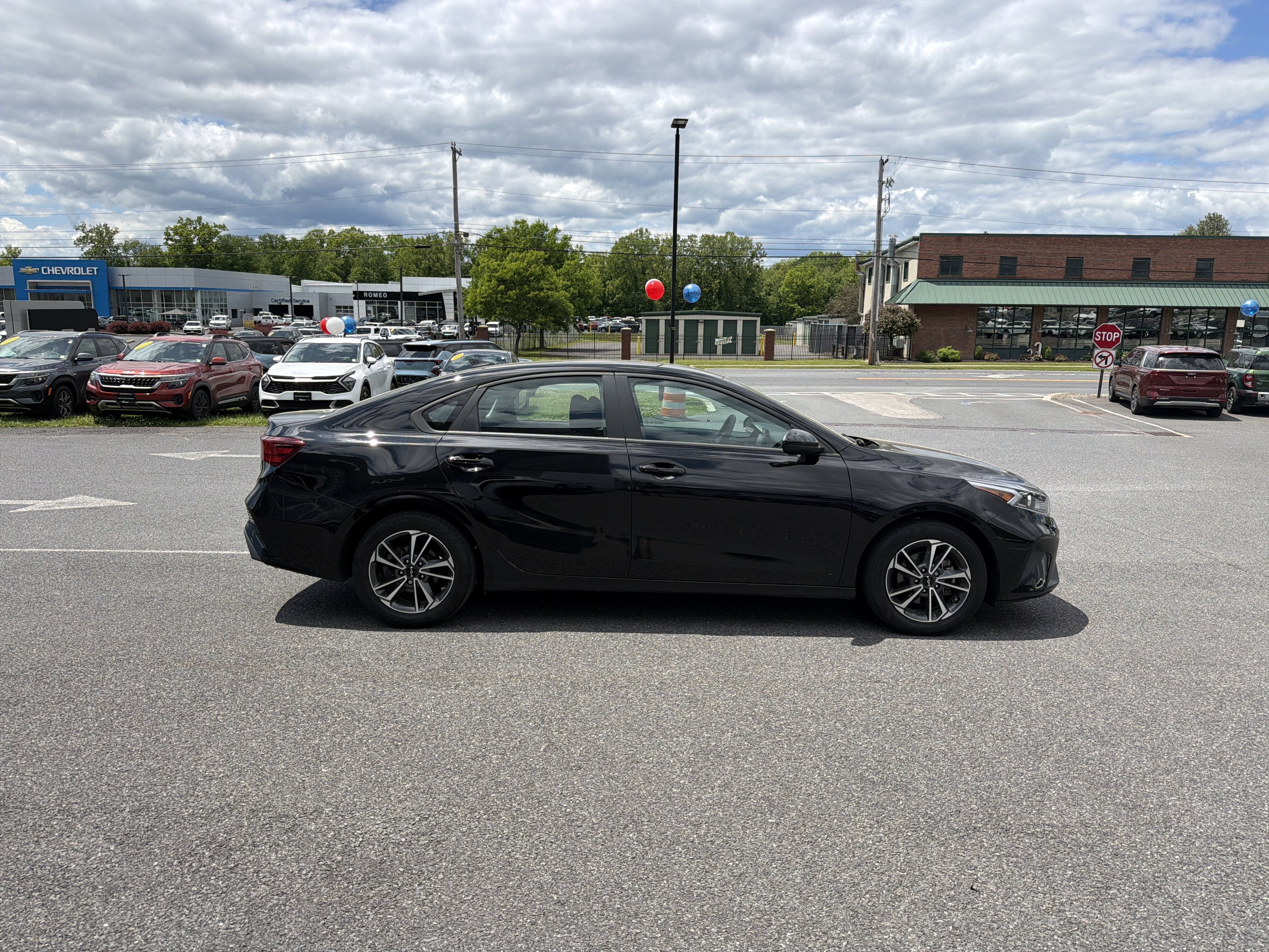 2023 Kia Forte LXS