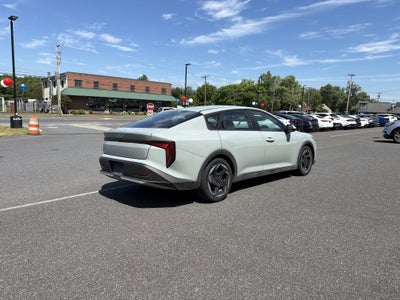 2025 Kia K4 EX