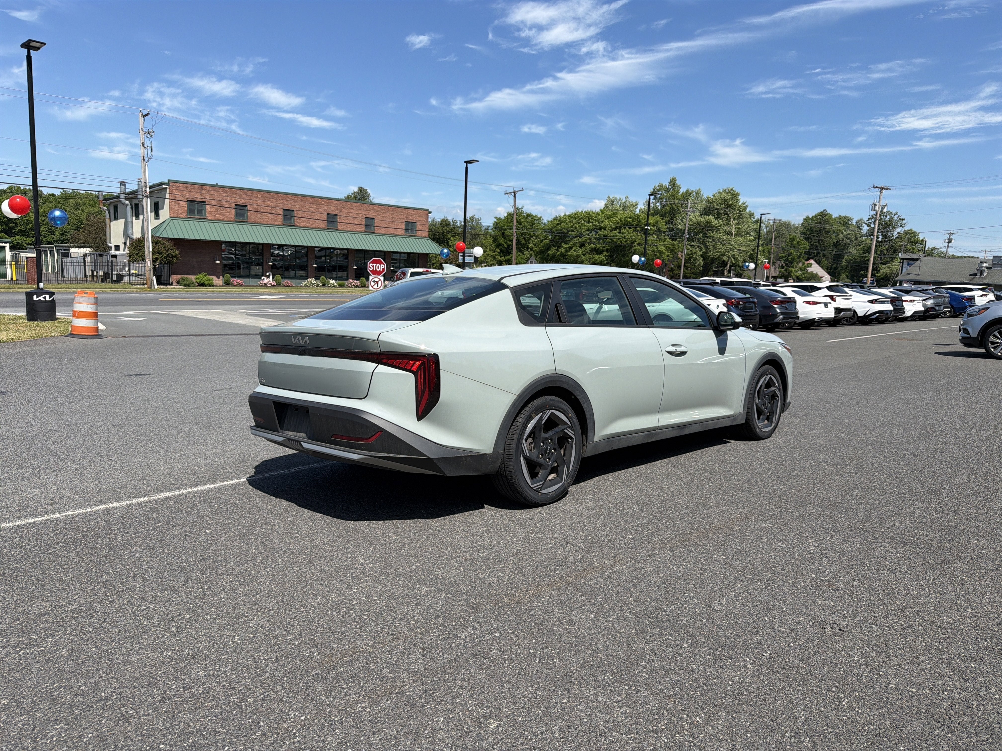 2025 Kia K4 EX
