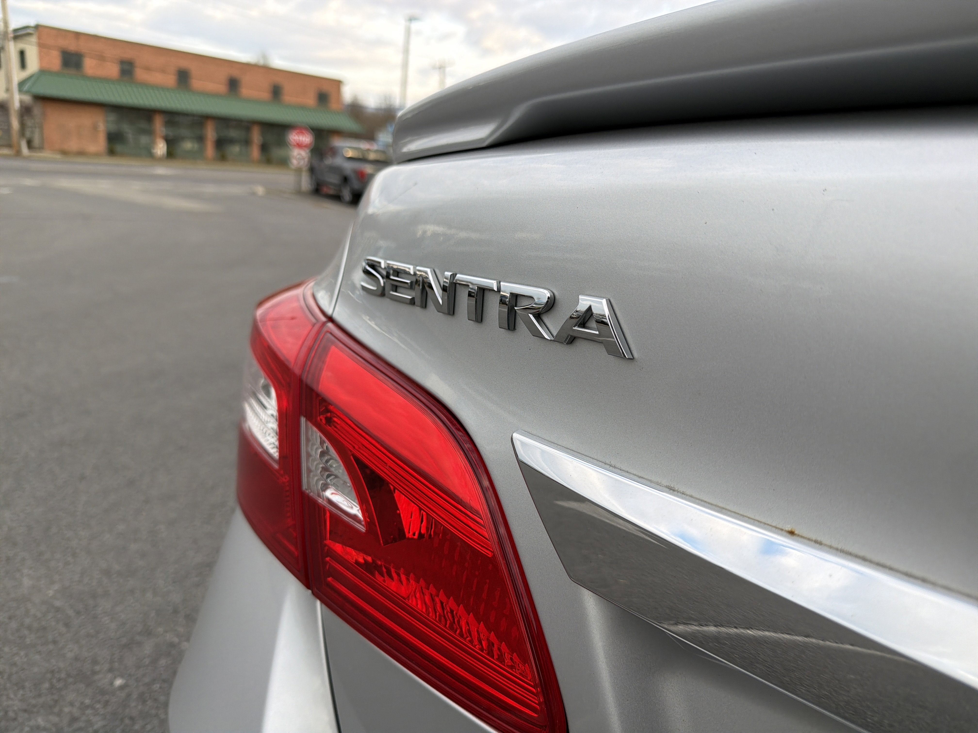 2016 Nissan Sentra SR