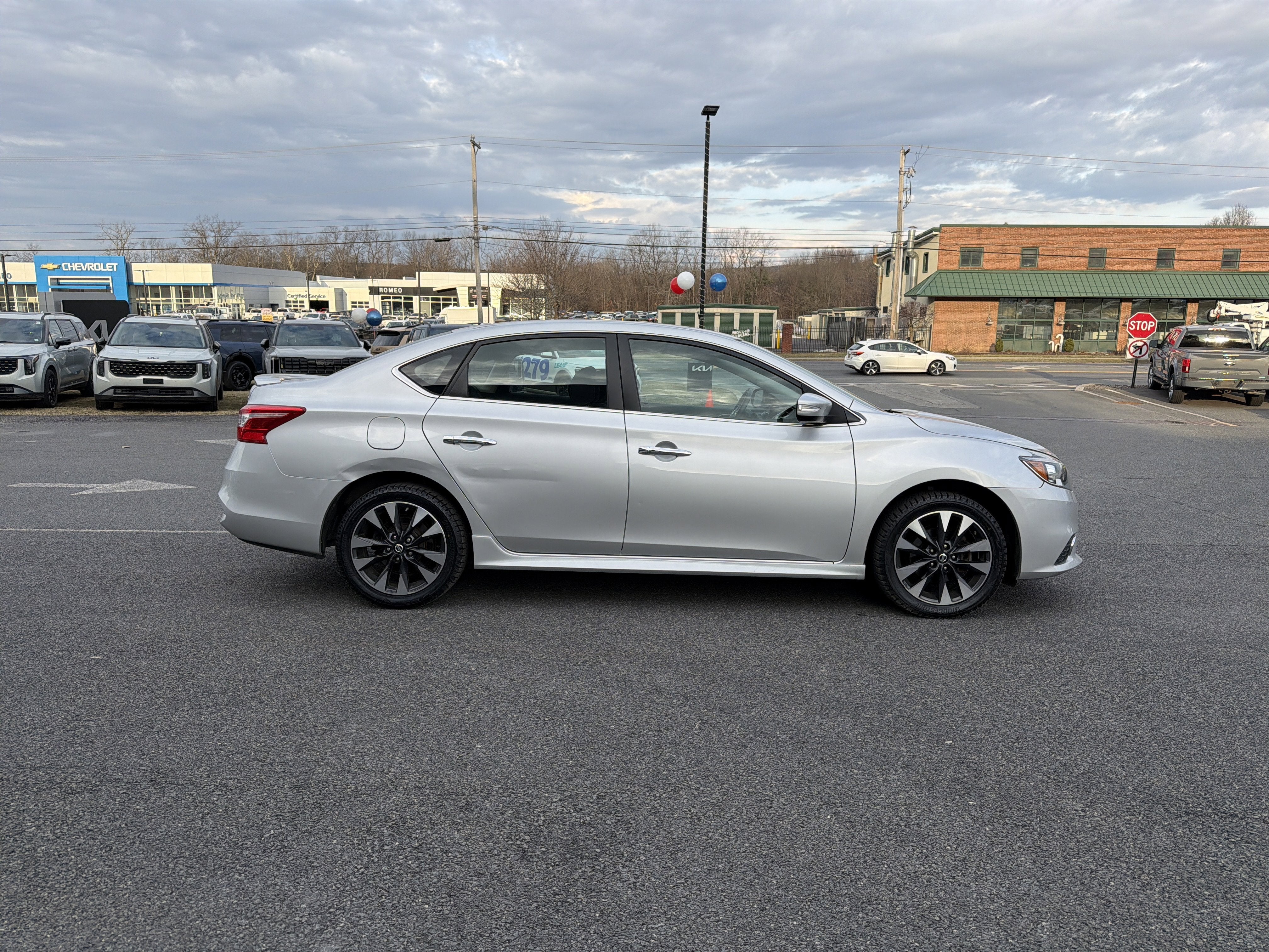 2016 Nissan Sentra SR