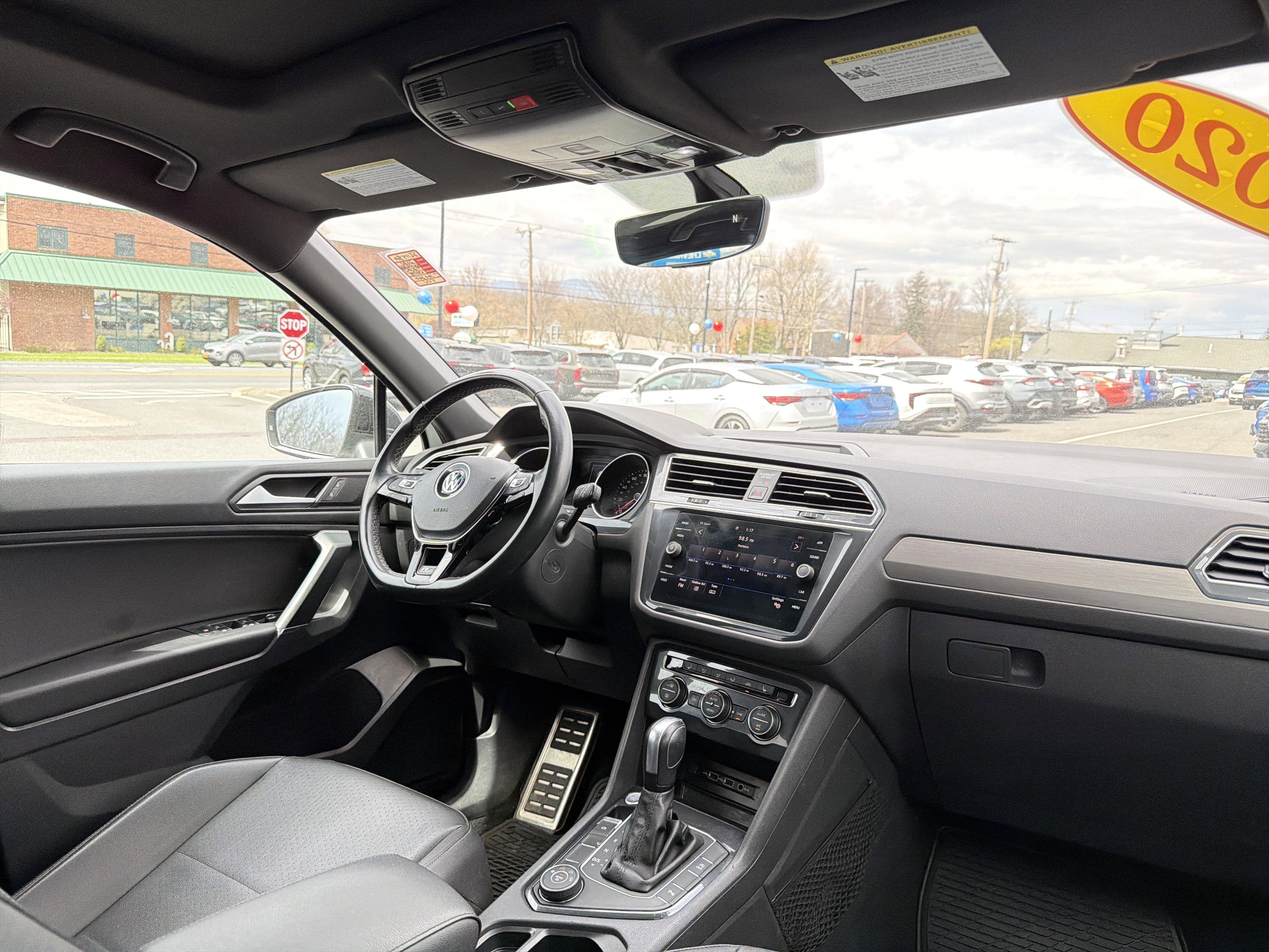 2020 Volkswagen Tiguan 2.0T SE R-Line Black 4Motion