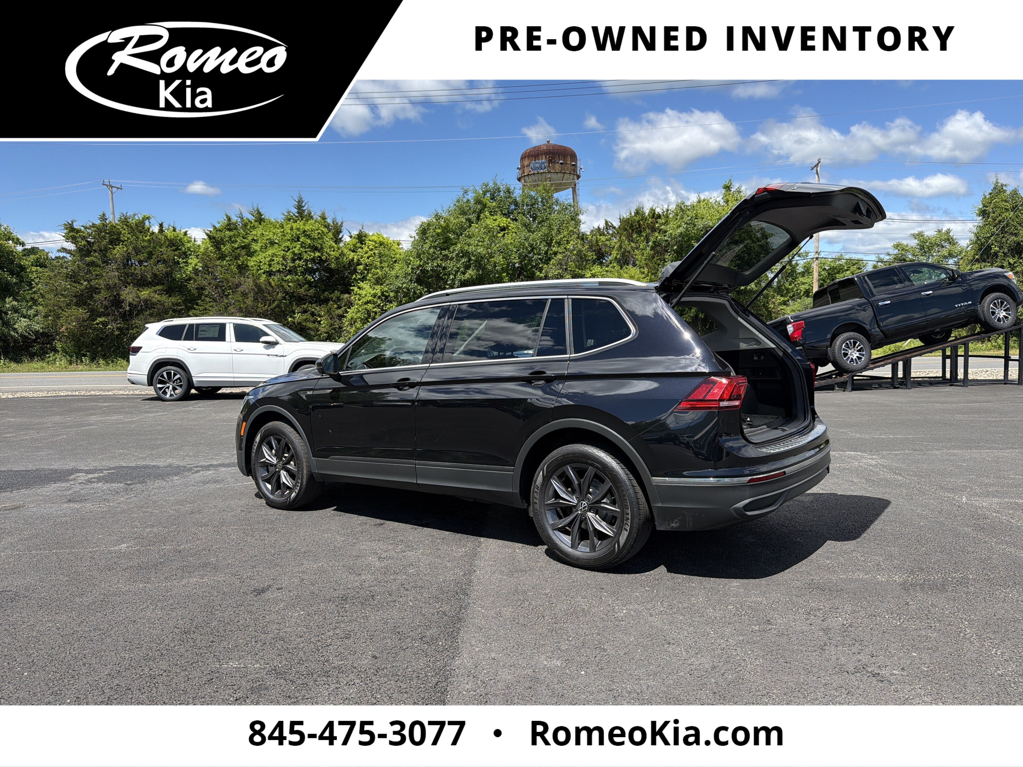 2023 Volkswagen Tiguan 2.0T SE