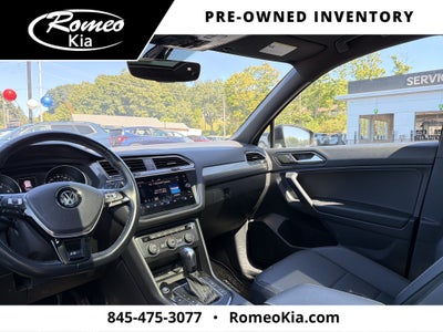 2021 Volkswagen Tiguan SE R-Line Black