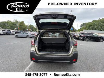 2025 Subaru Outback Premium