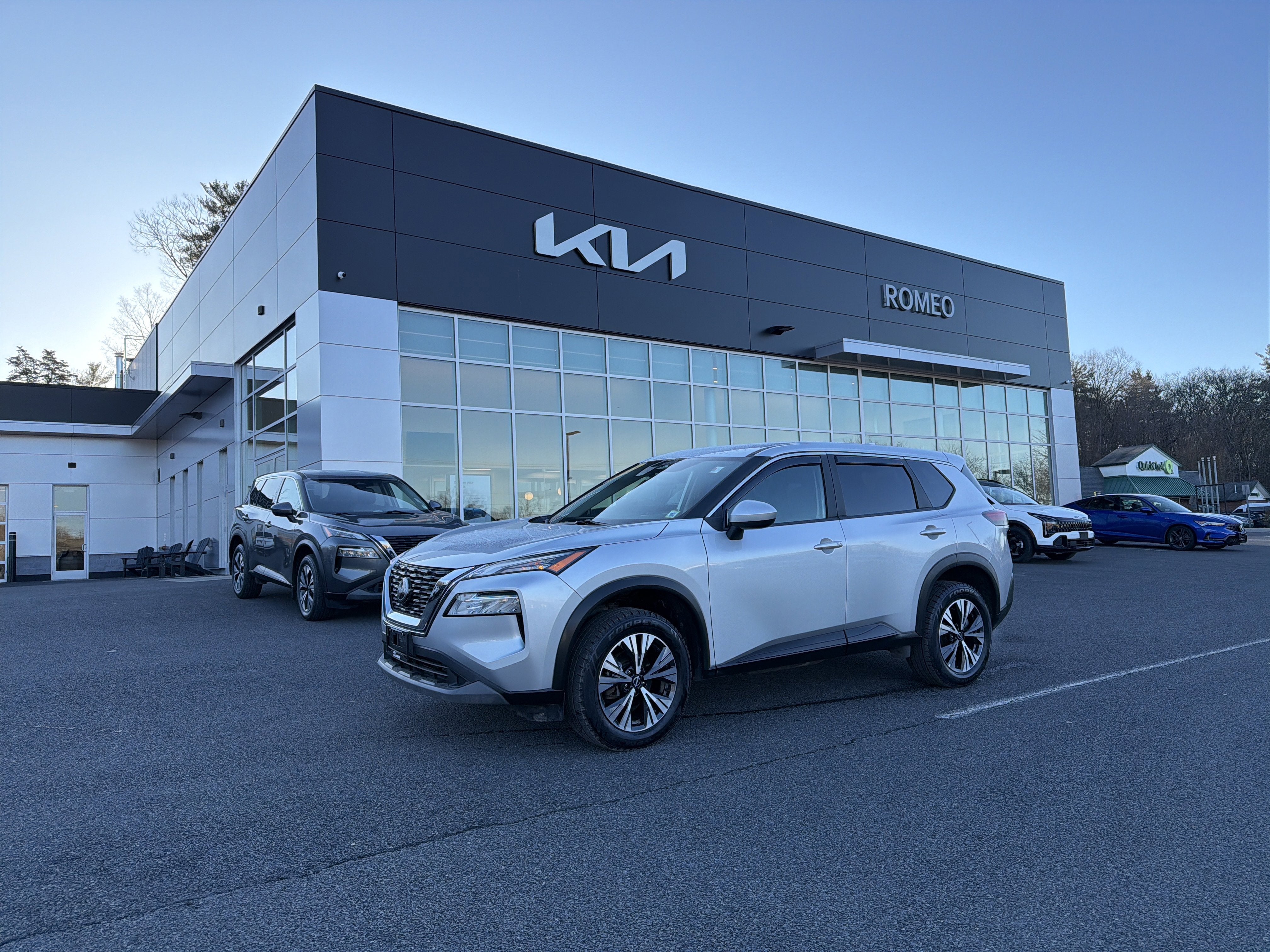 2023 Nissan Rogue SV