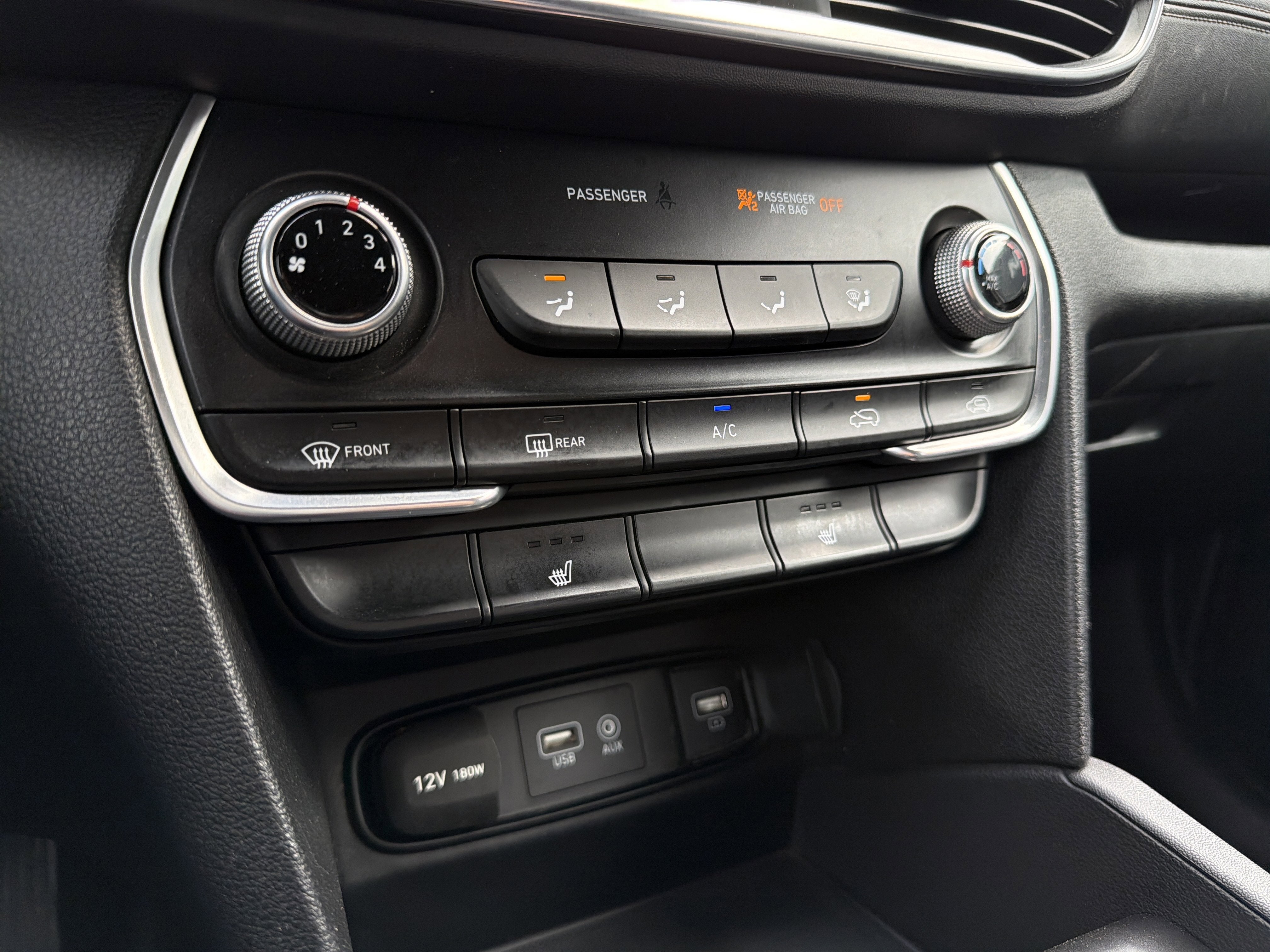 2019 Hyundai SANTA FE SEL