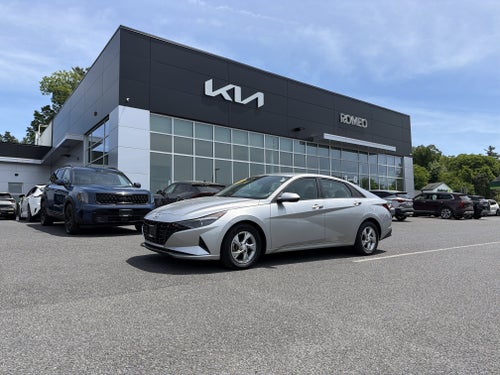 2021 Hyundai ELANTRA SE