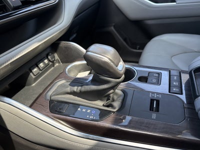 2021 Toyota Highlander Hybrid Limited