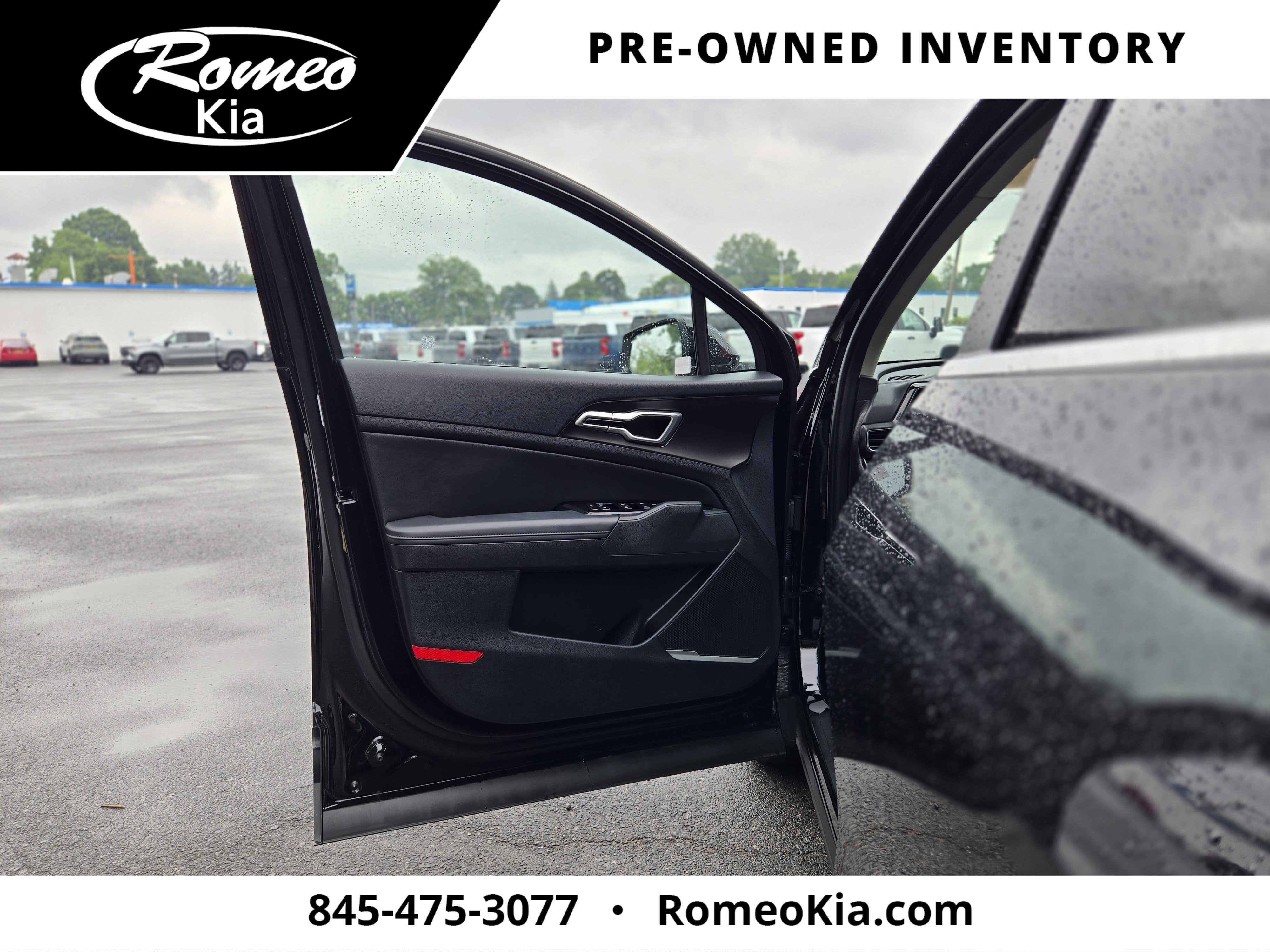2025 Kia Sportage EX