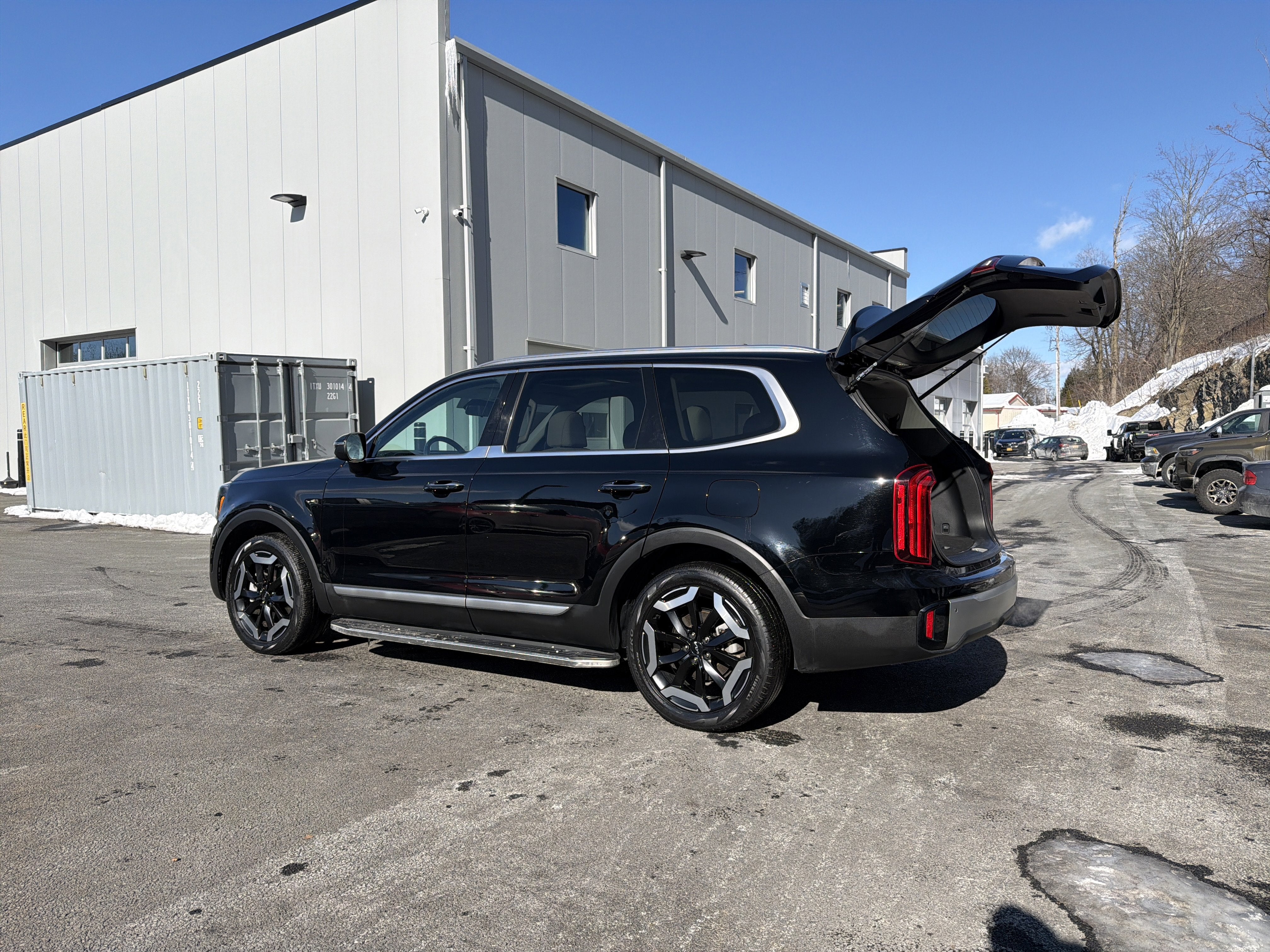 2023 Kia Telluride S
