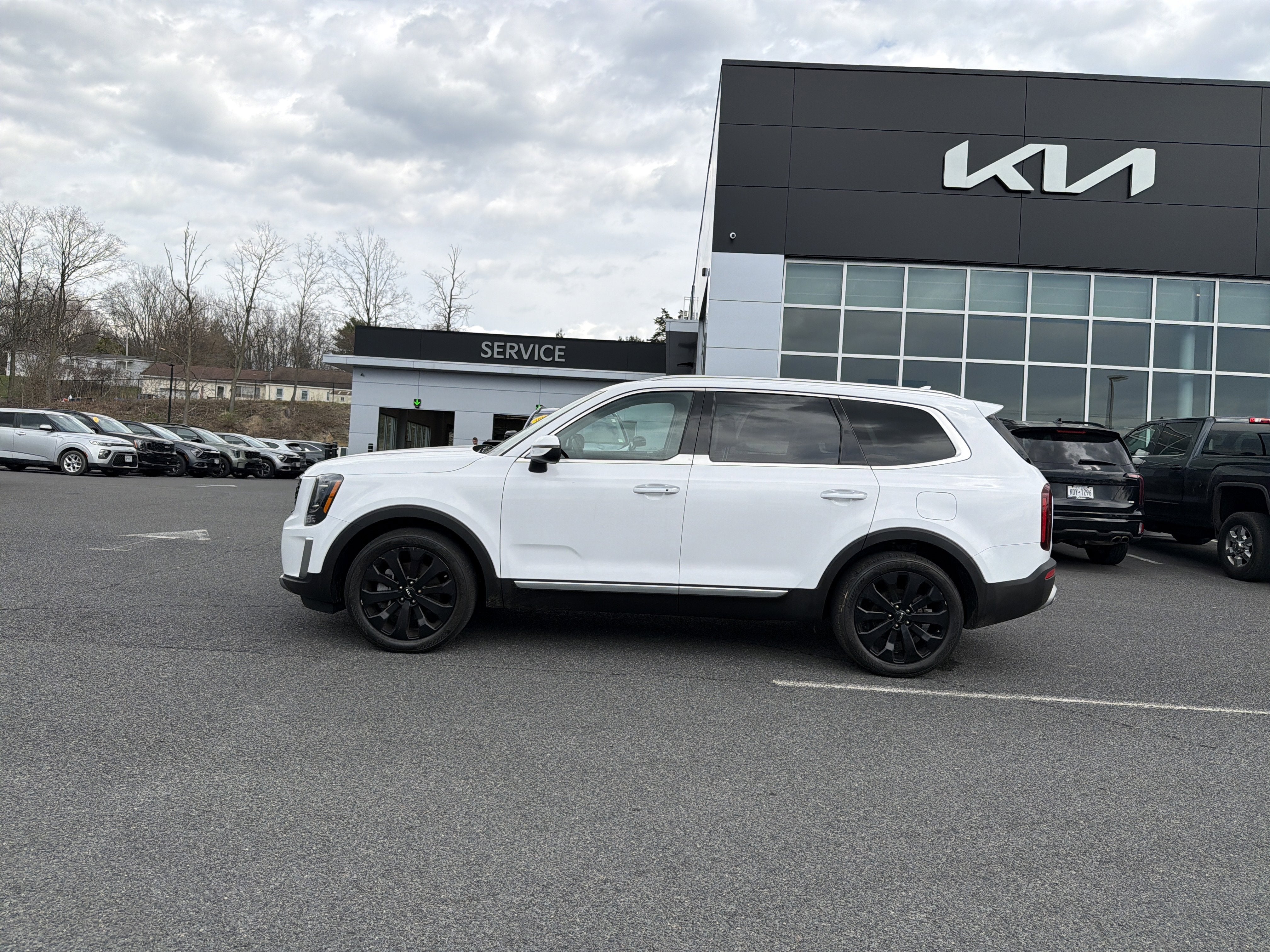 2022 Kia Telluride S