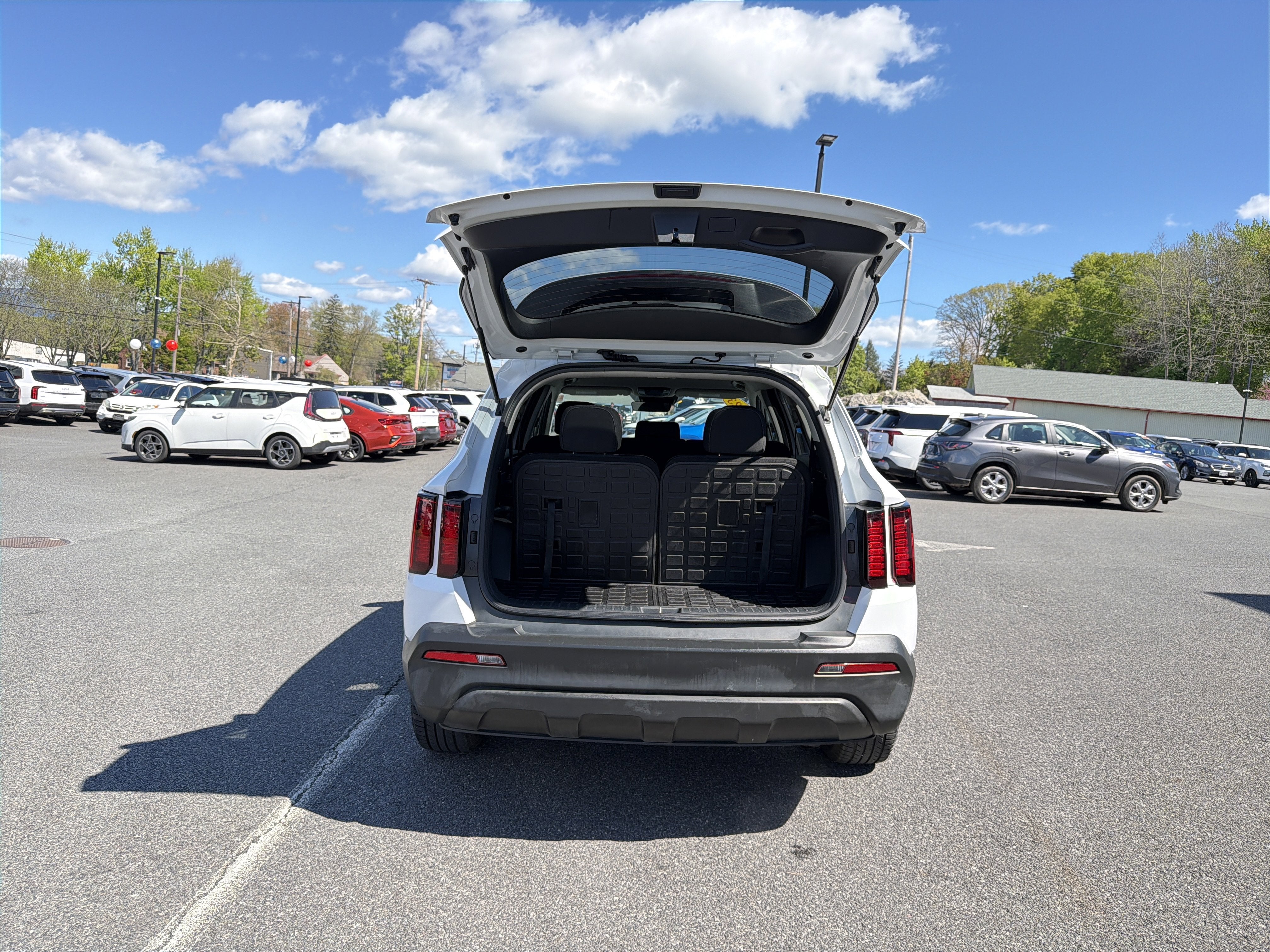 2023 Kia Sorento LX