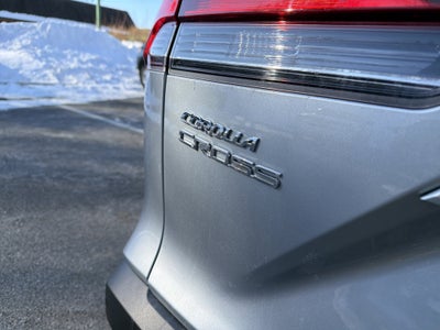 2024 Toyota Corolla Cross XLE