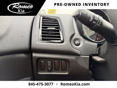 2025 Mitsubishi Outlander Sport Base