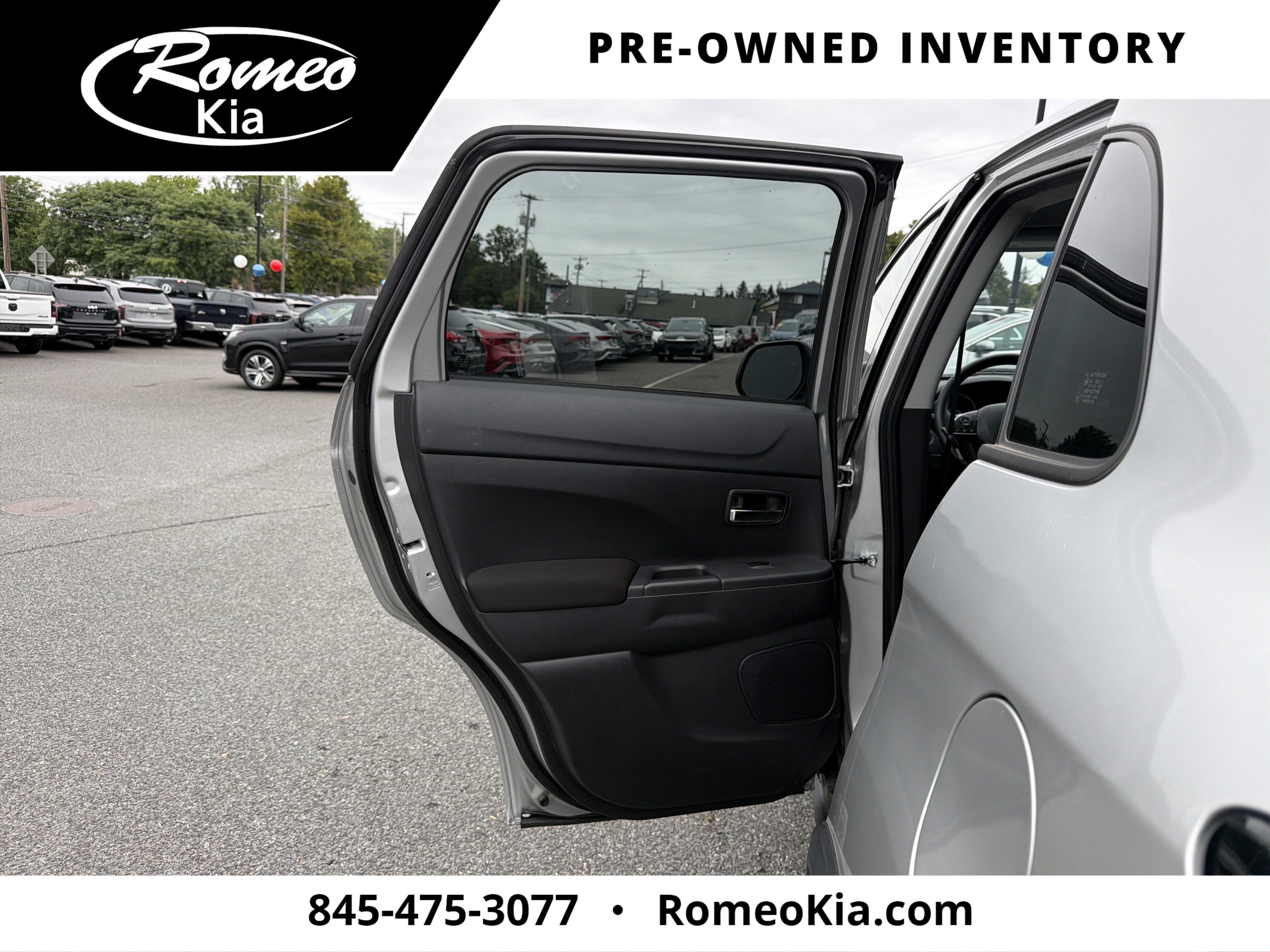 2025 Mitsubishi Outlander Sport Base