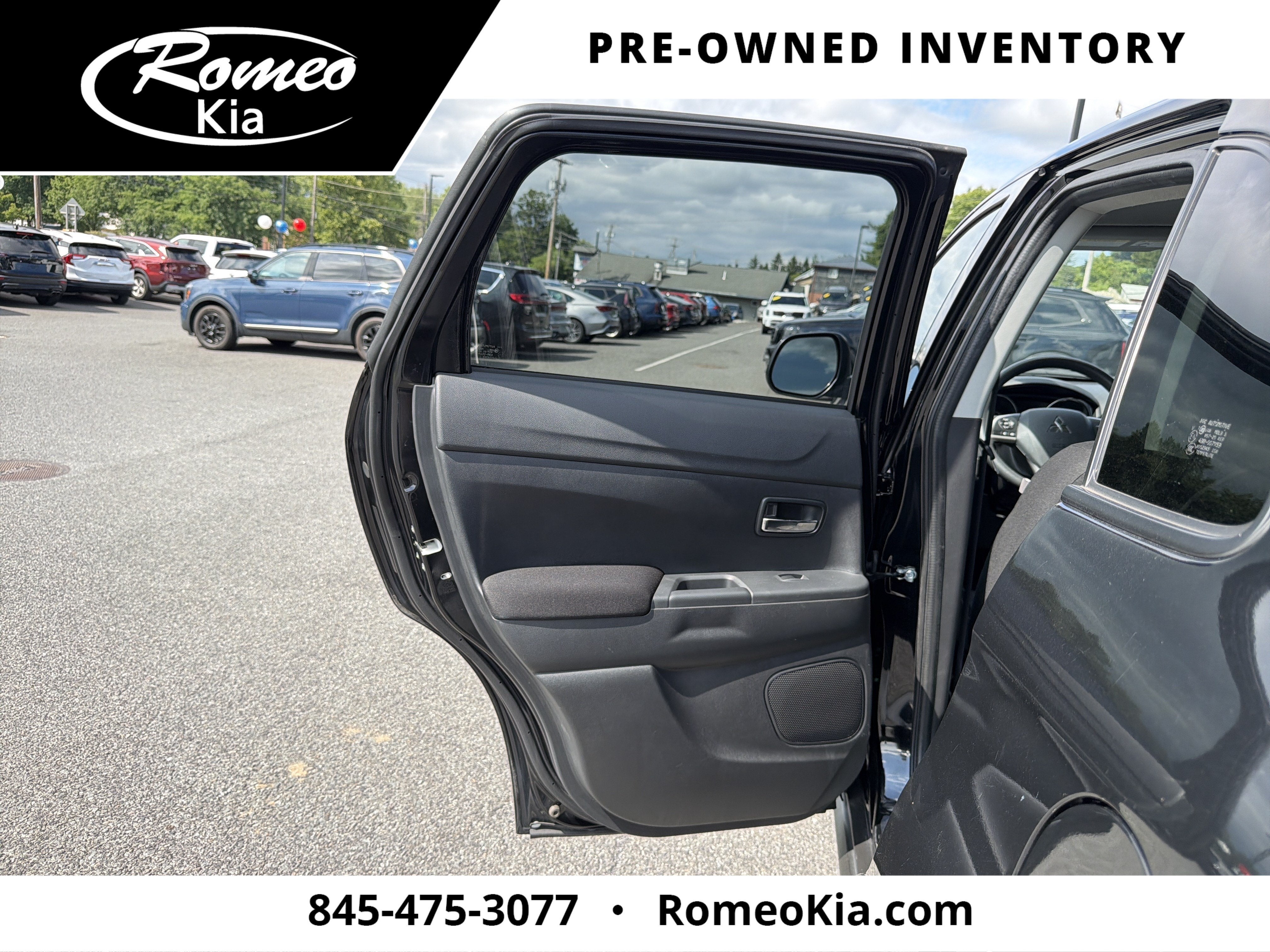 2024 Mitsubishi Outlander Sport Base