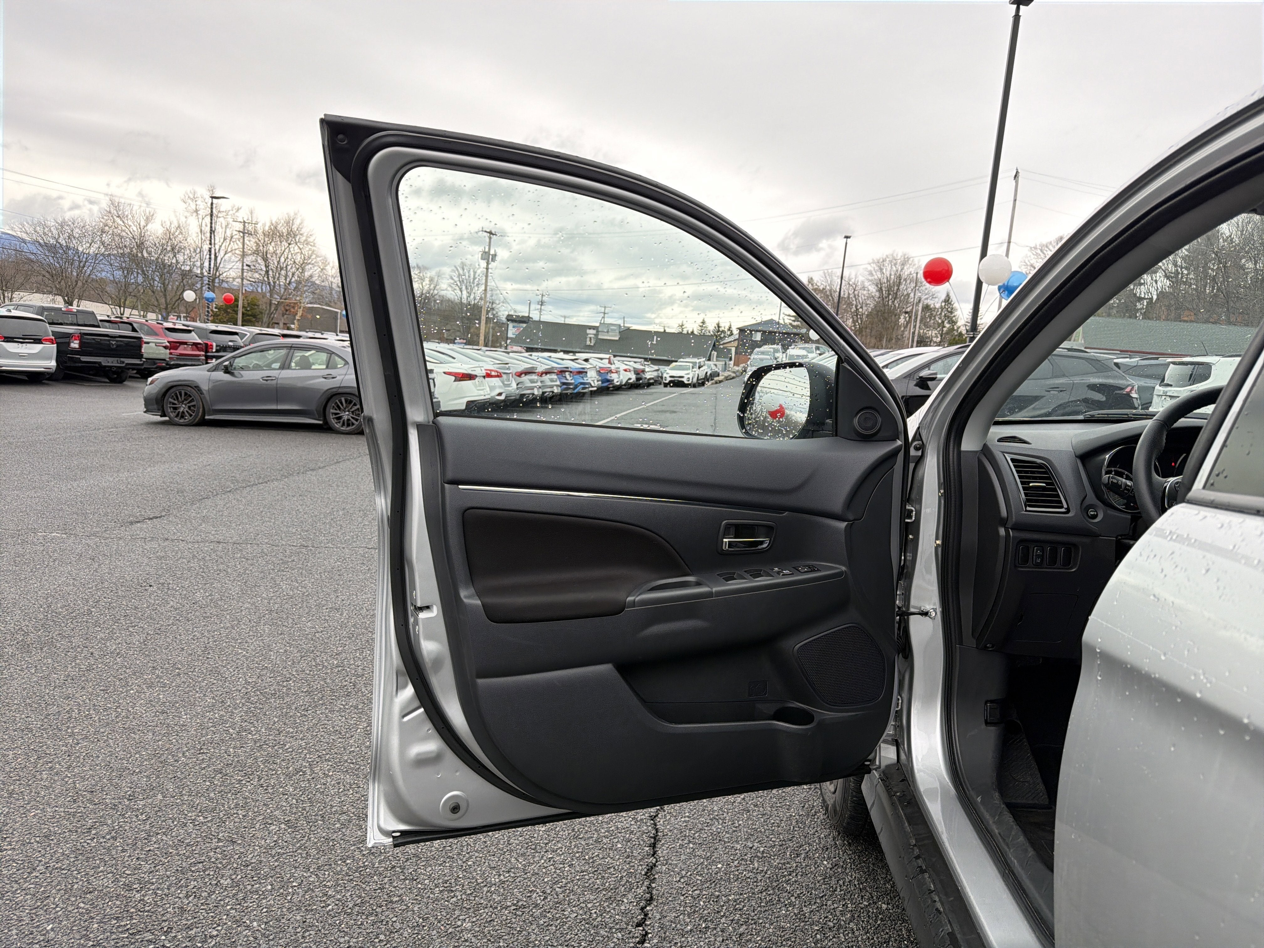 2025 Mitsubishi Outlander Sport Base